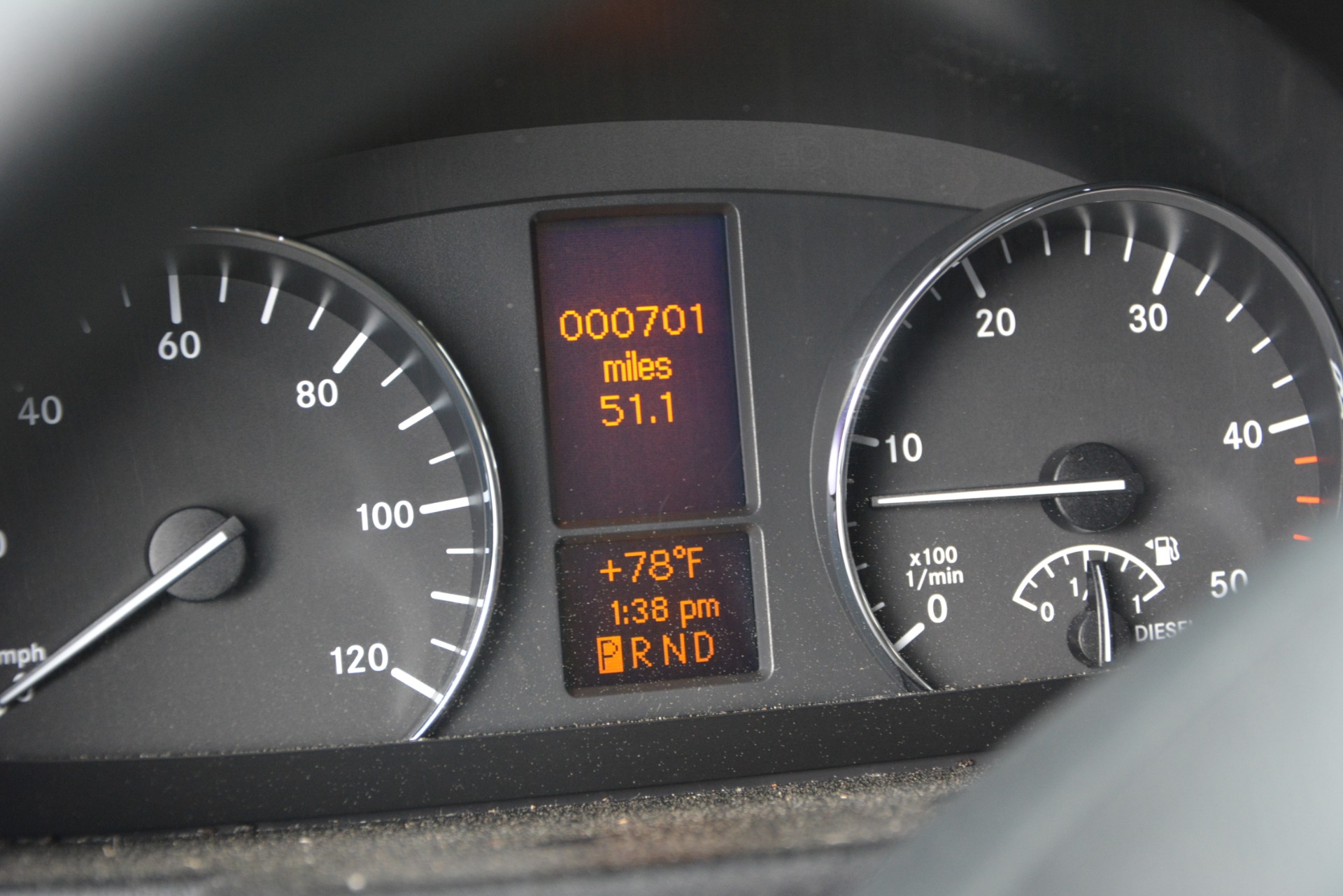 Used-2014-Mercedes-Benz-Sprinter-3500-Airstream-Lounge-Extended