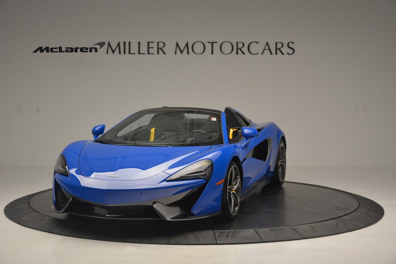 Used-2019-McLaren-570S-Spider-Convertible