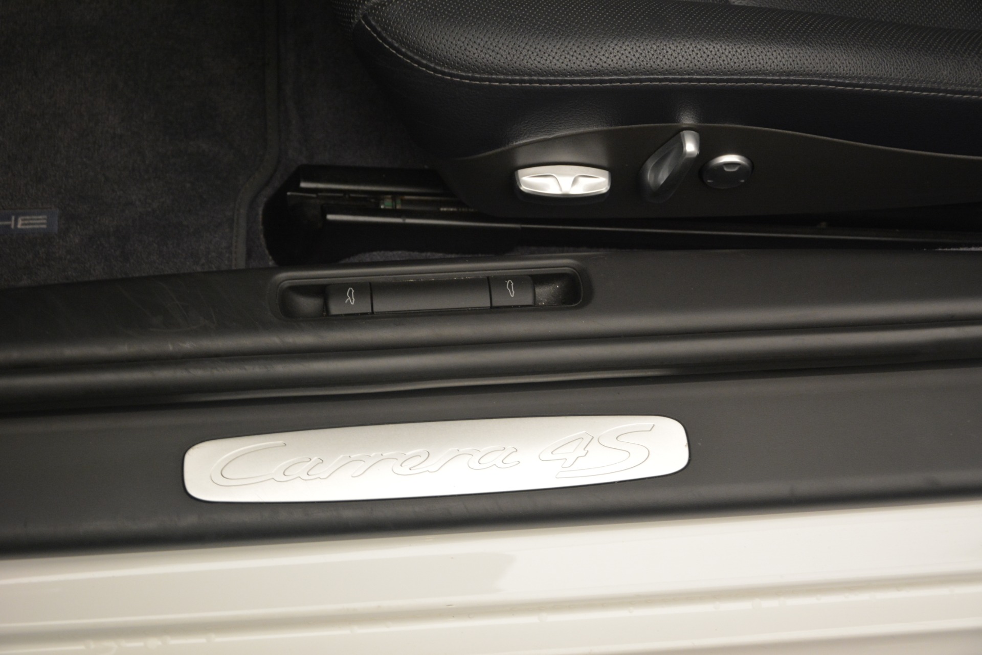 Used-2011-Porsche-911-Carrera-4S