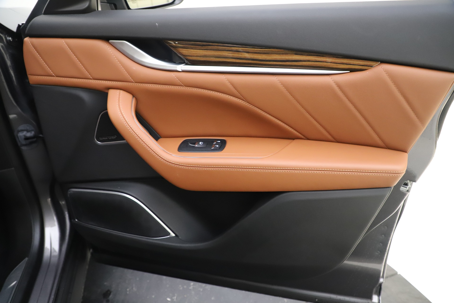 Used-2019-Maserati-Levante-Q4-GranLusso