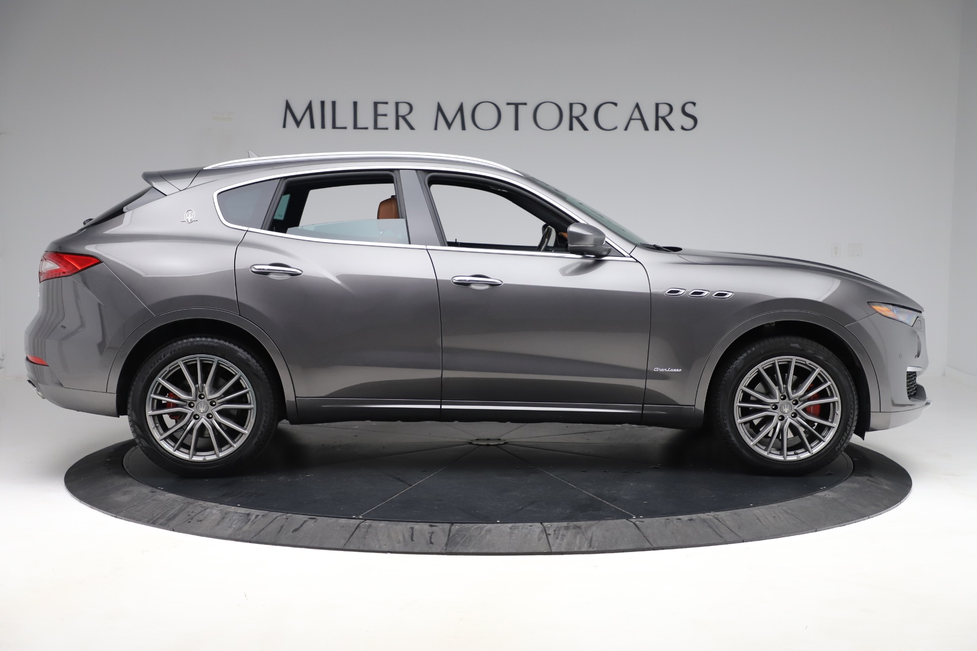 Used-2019-Maserati-Levante-Q4-GranLusso