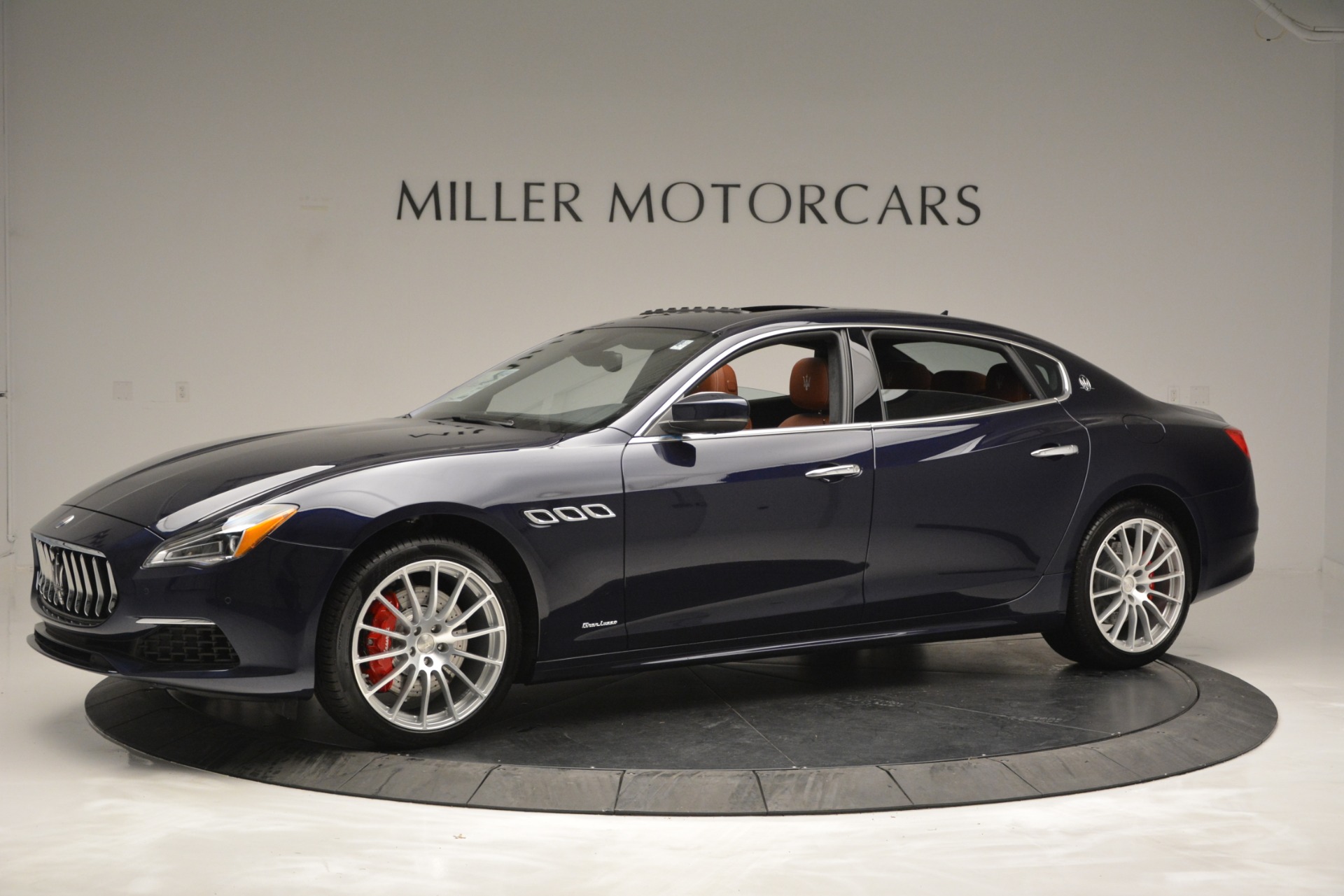New-2019-Maserati-Quattroporte-S-Q4-GranLusso
