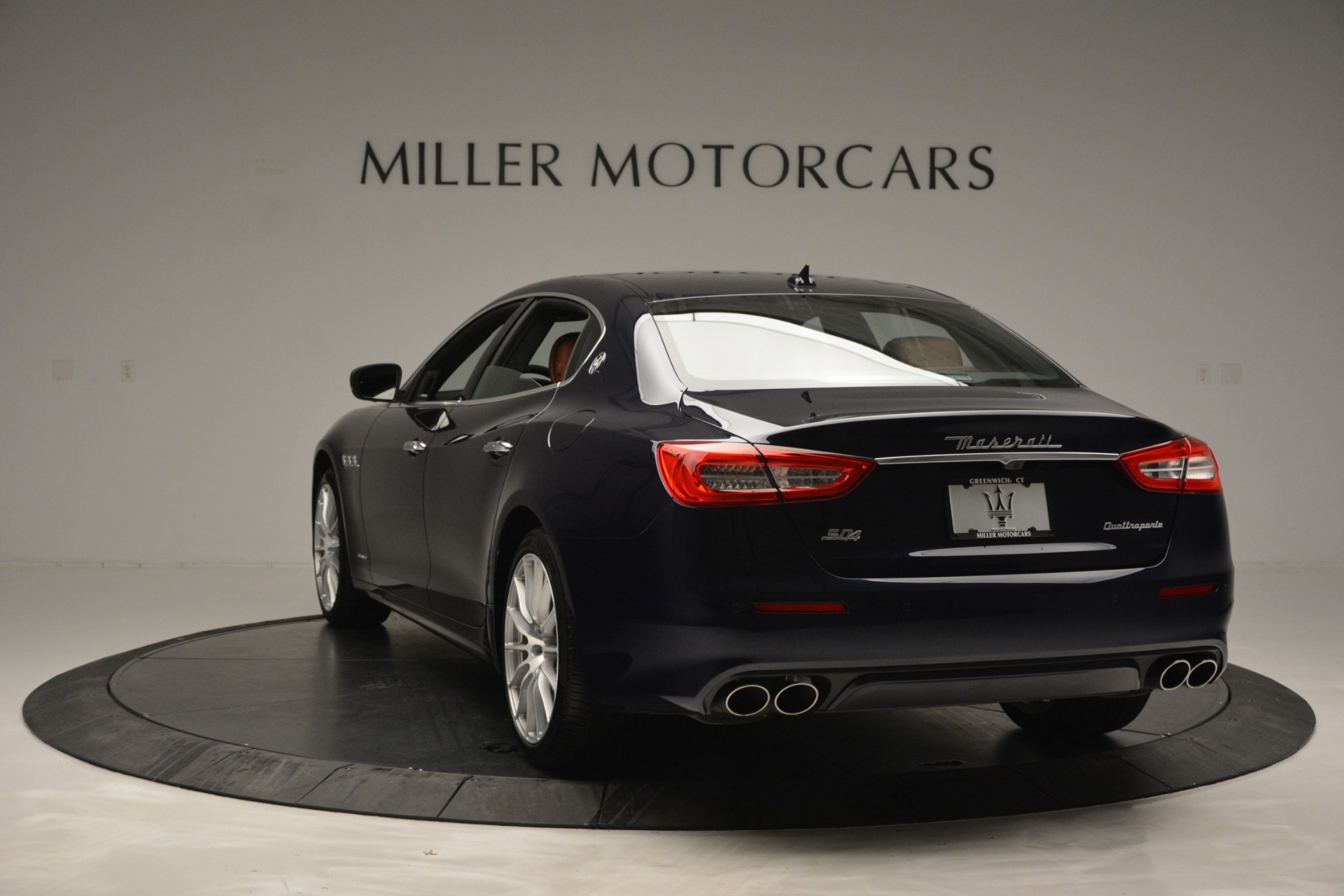 New-2019-Maserati-Quattroporte-S-Q4-GranLusso