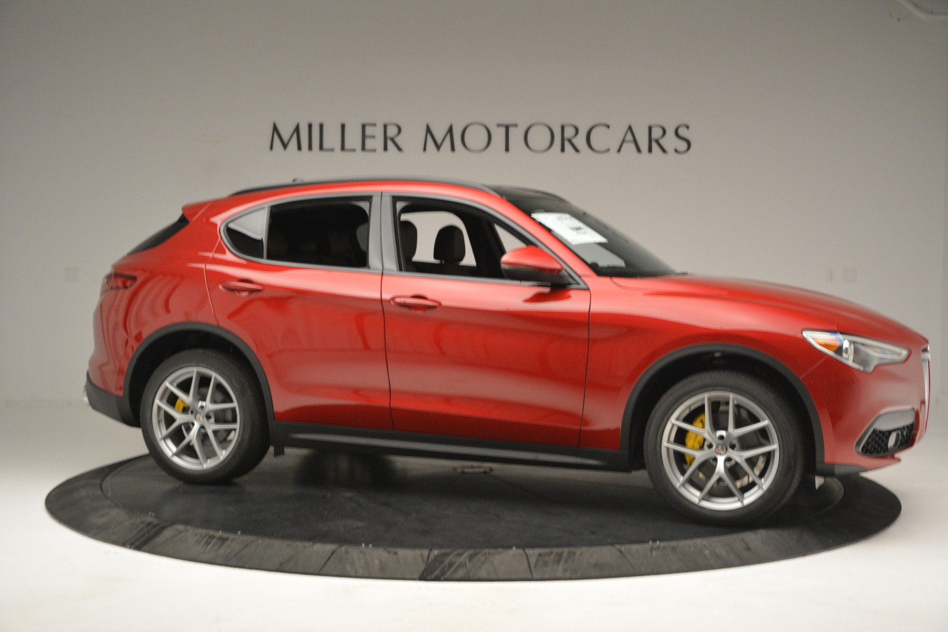 New-2018-Alfa-Romeo-Stelvio-Ti-Sport-Q4