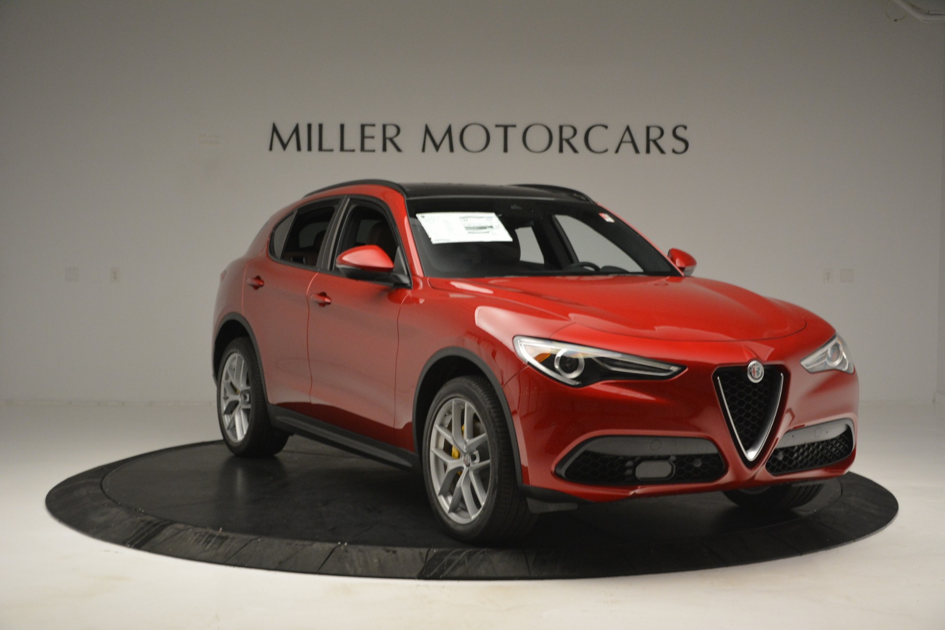 New-2018-Alfa-Romeo-Stelvio-Ti-Sport-Q4
