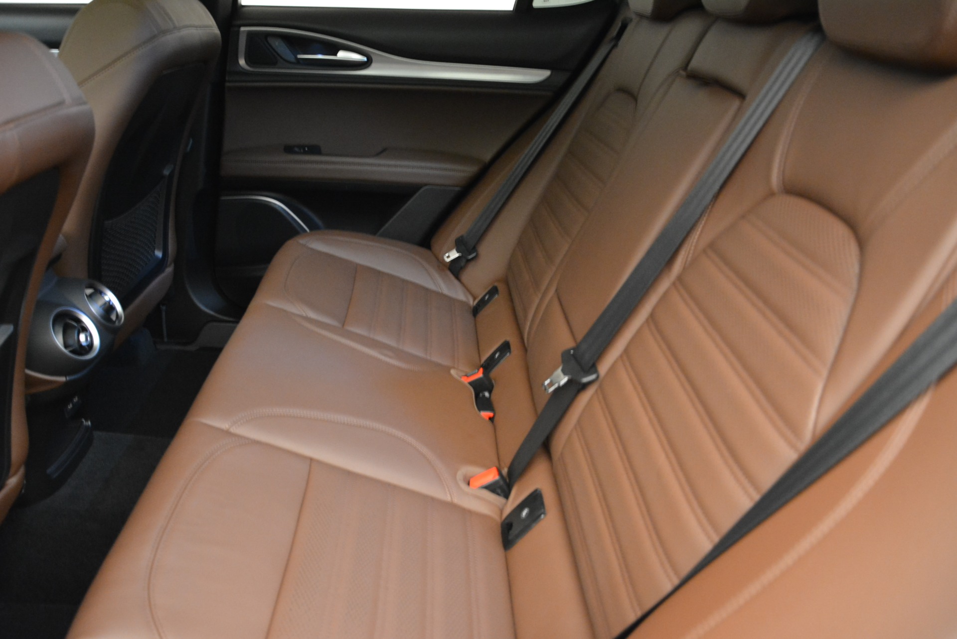 New-2018-Alfa-Romeo-Stelvio-Ti-Sport-Q4