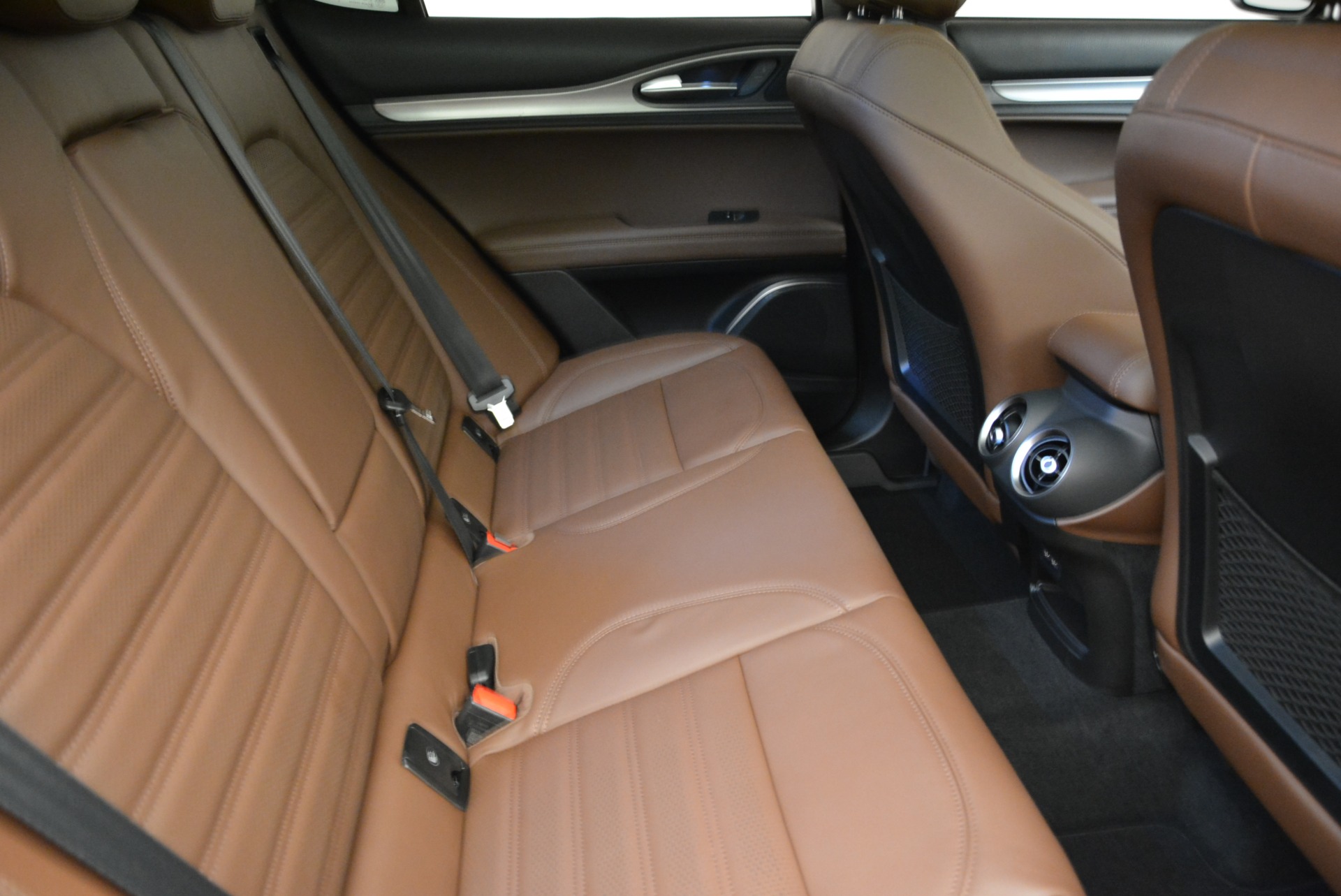 New-2018-Alfa-Romeo-Stelvio-Ti-Sport-Q4