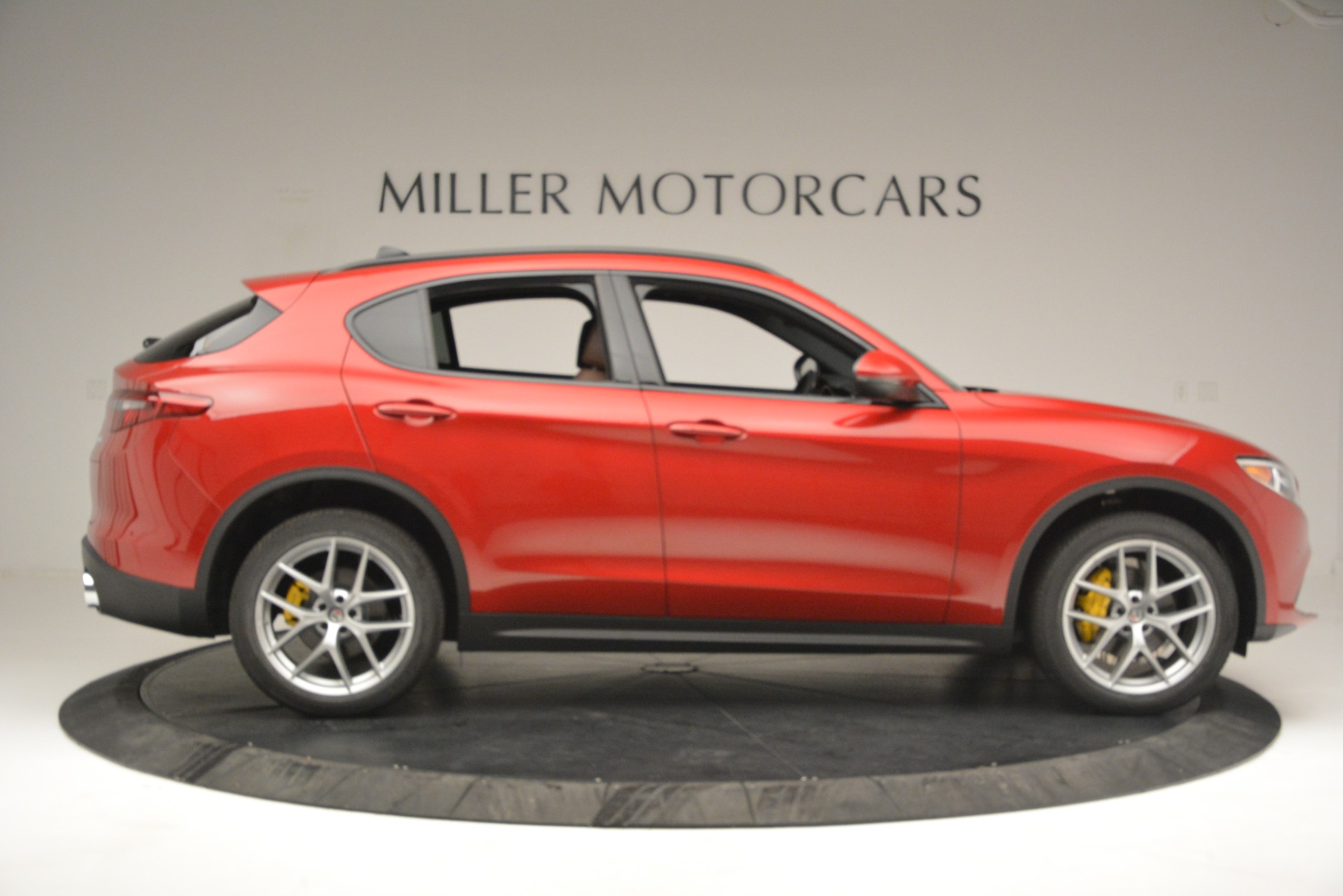 New-2018-Alfa-Romeo-Stelvio-Ti-Sport-Q4