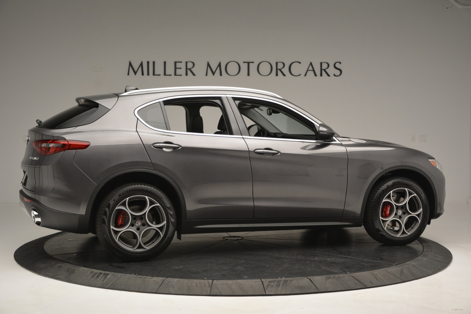 New-2019-Alfa-Romeo-Stelvio-Q4