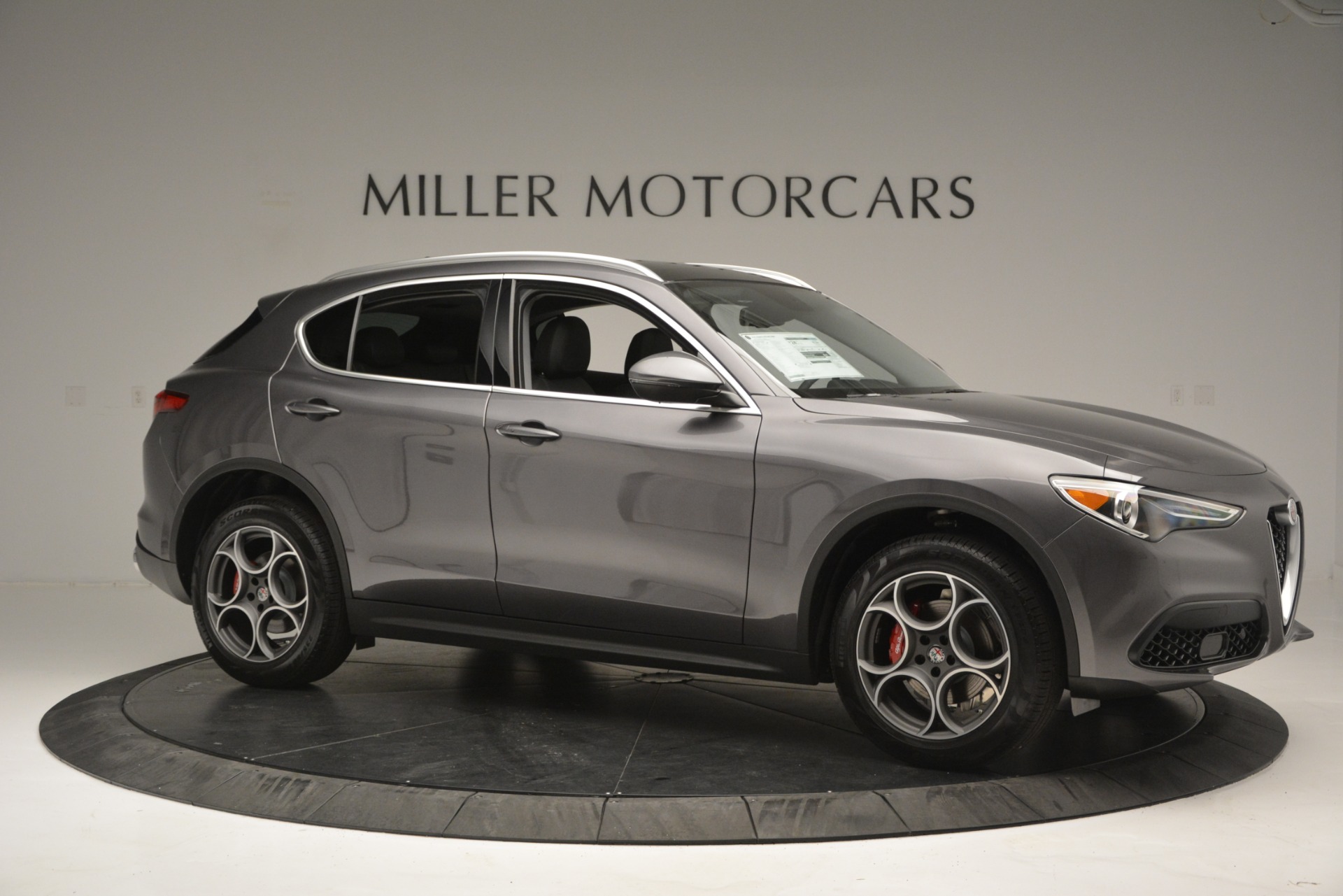 New-2019-Alfa-Romeo-Stelvio-Q4