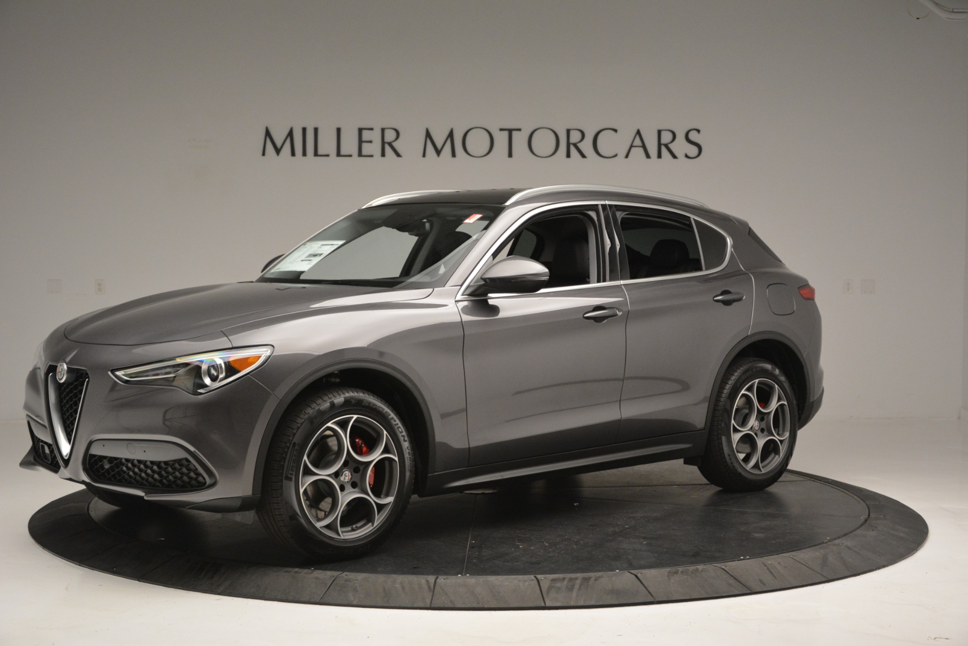 New-2019-Alfa-Romeo-Stelvio-Q4