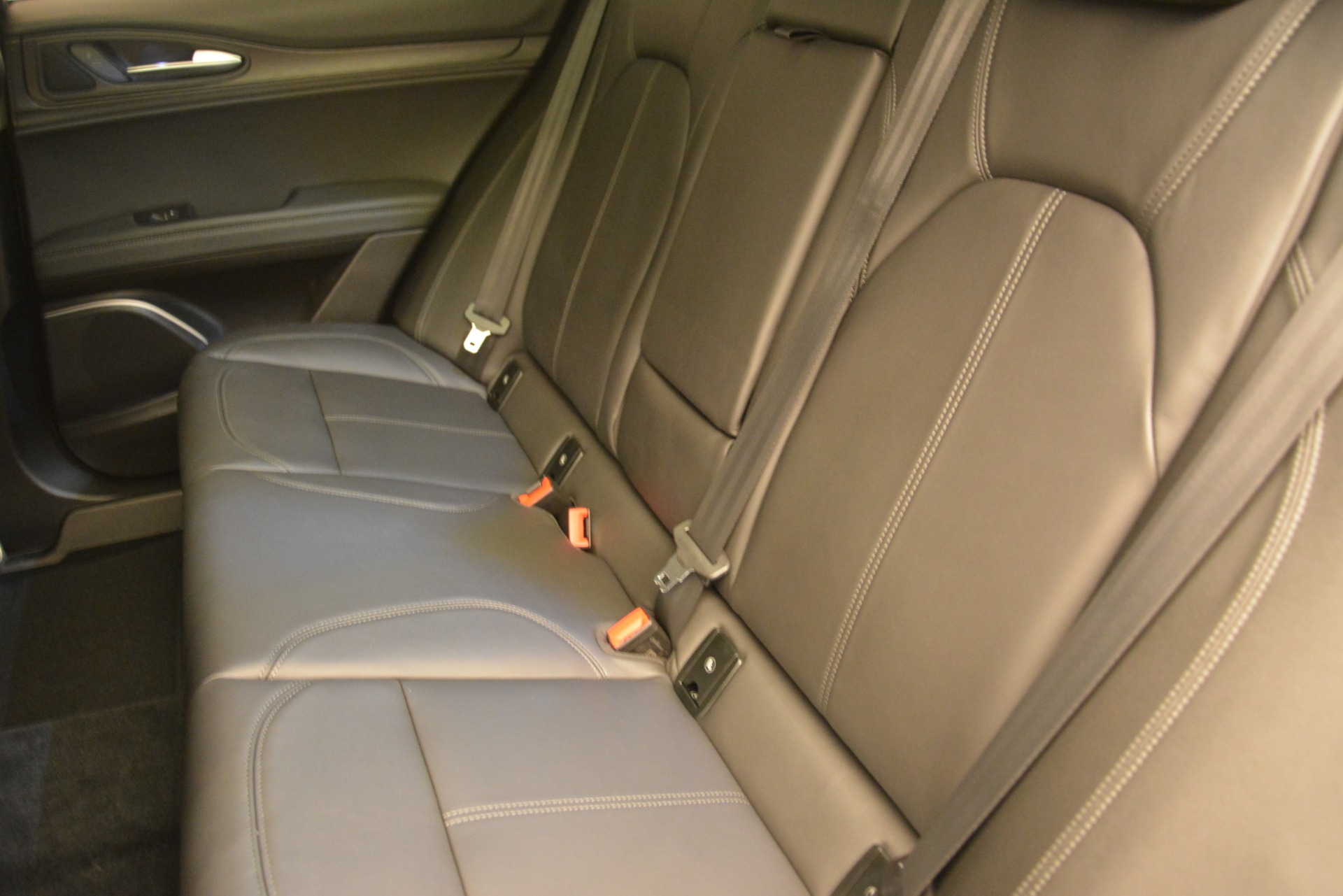 New-2019-Alfa-Romeo-Stelvio-Q4