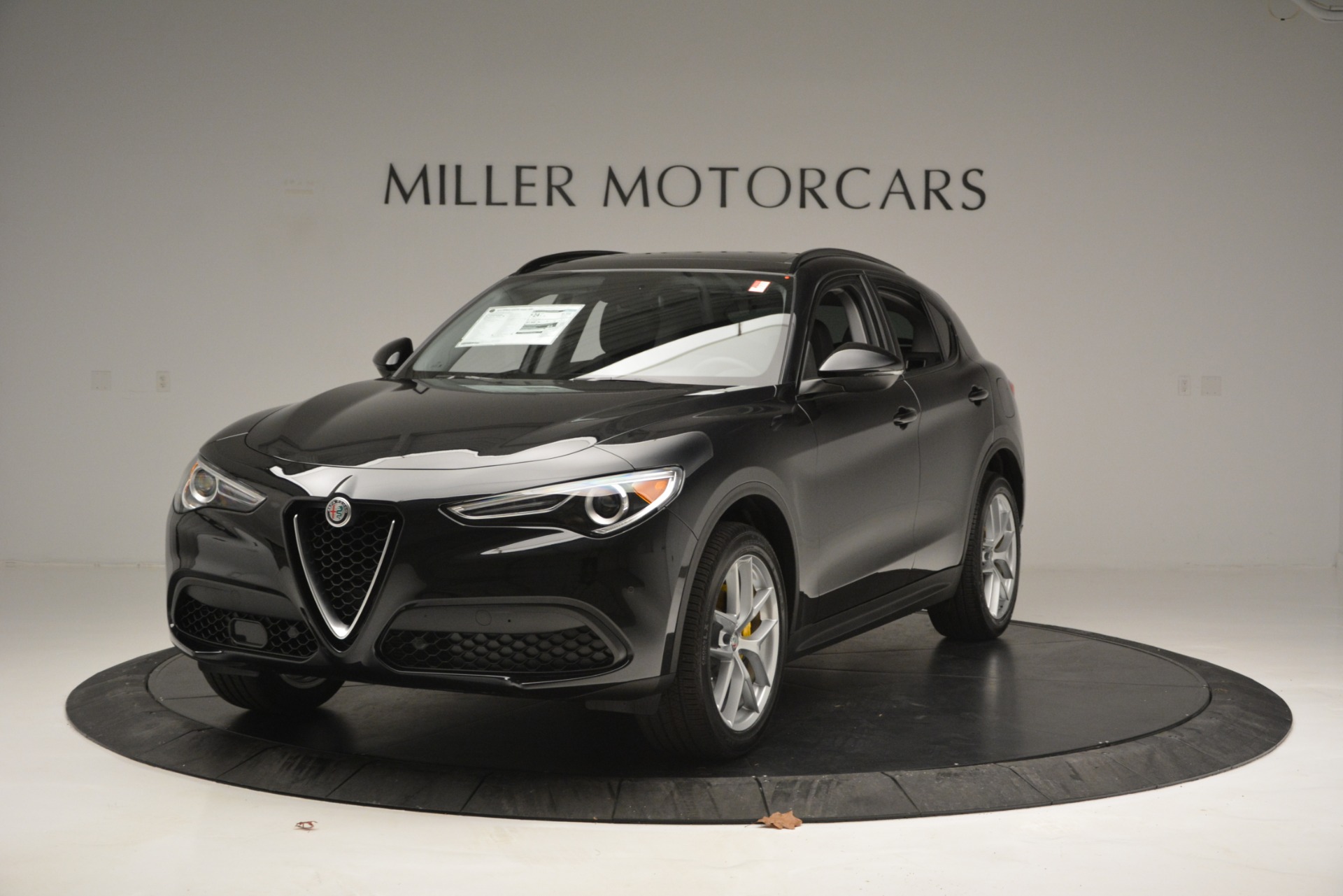 New-2019-Alfa-Romeo-Stelvio-Q4