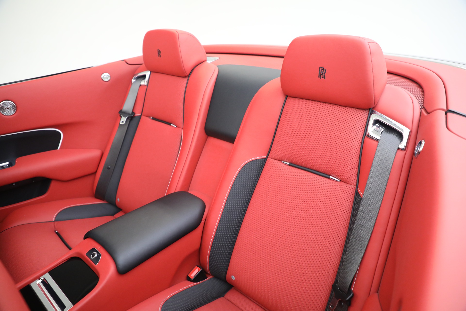 Used-2019-Rolls-Royce-Dawn