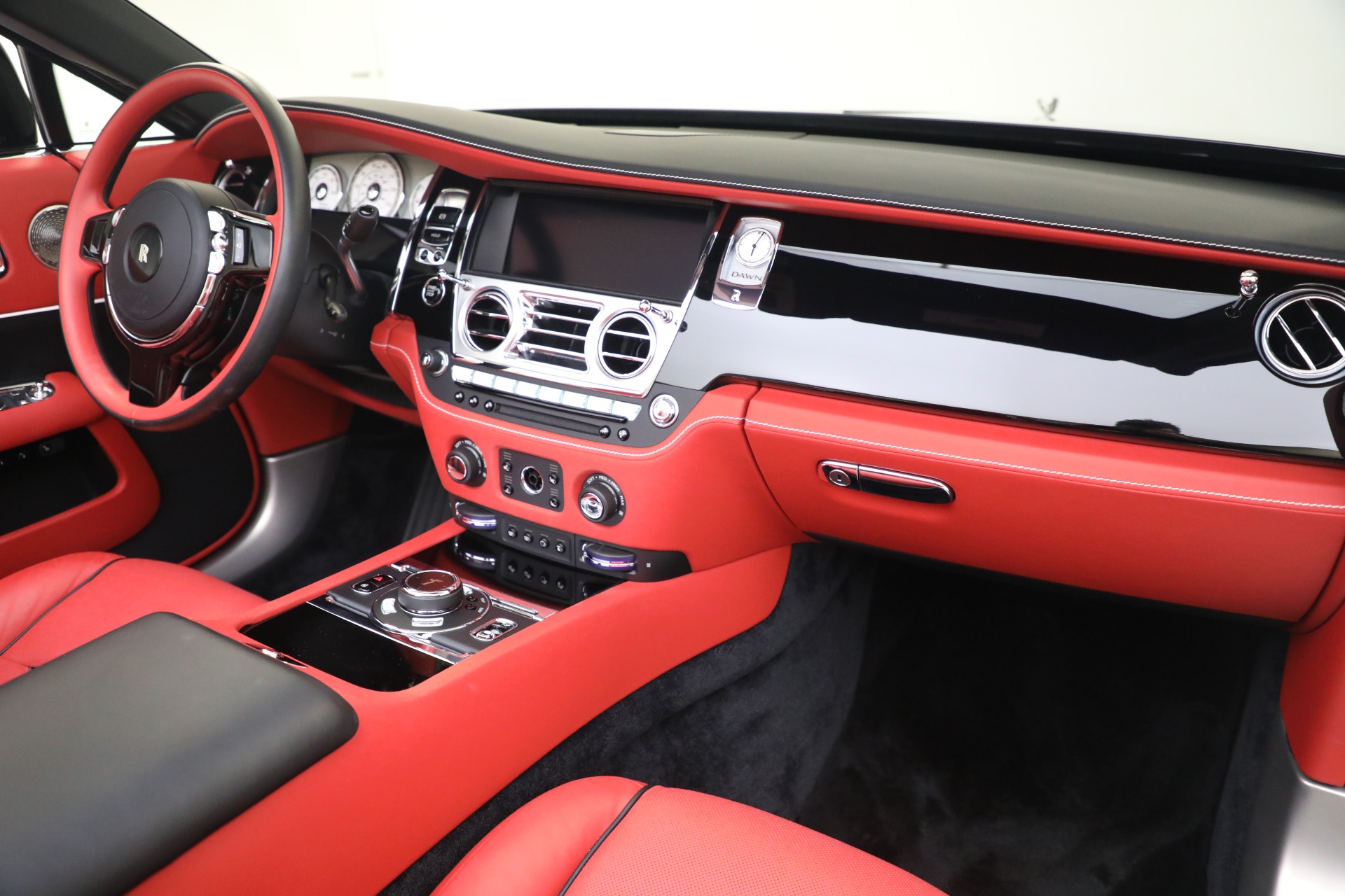 Used-2019-Rolls-Royce-Dawn