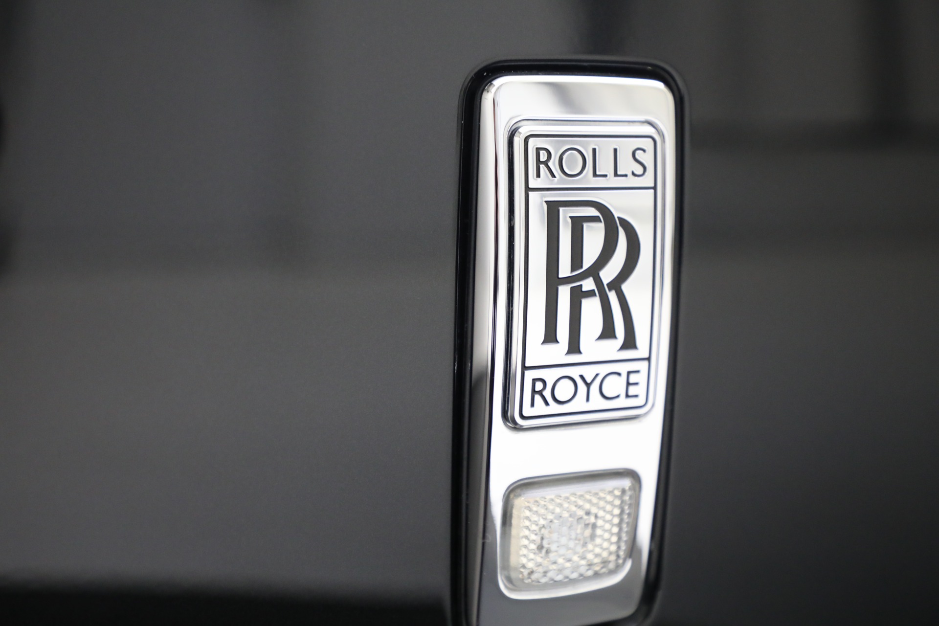 Used-2019-Rolls-Royce-Dawn