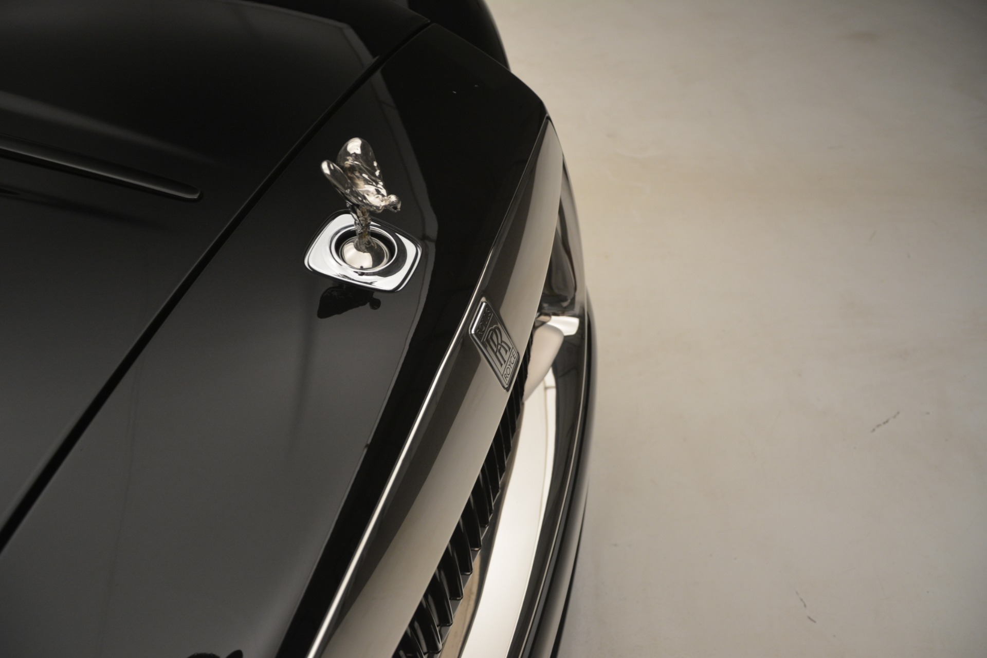 Used-2019-Rolls-Royce-Dawn