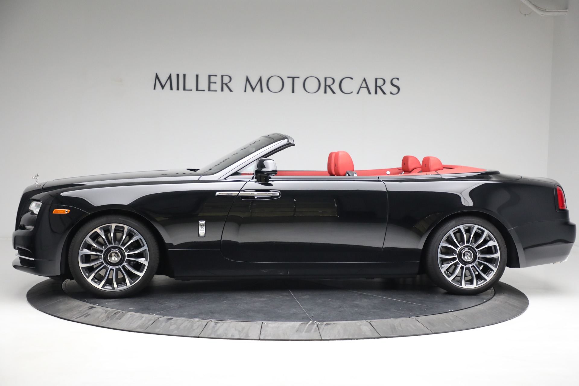 Used-2019-Rolls-Royce-Dawn