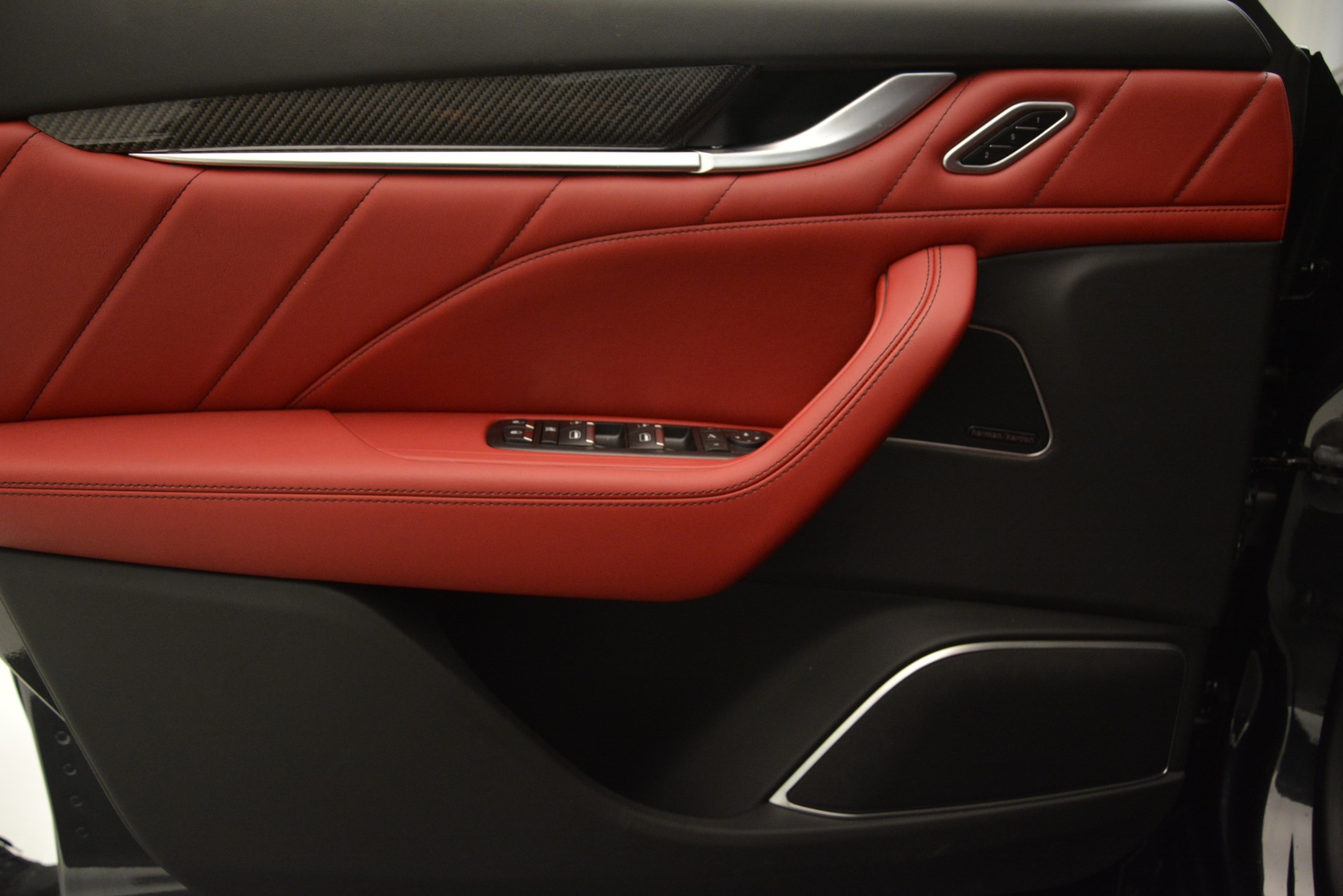 New-2019-Maserati-Levante-S-Q4-GranSport