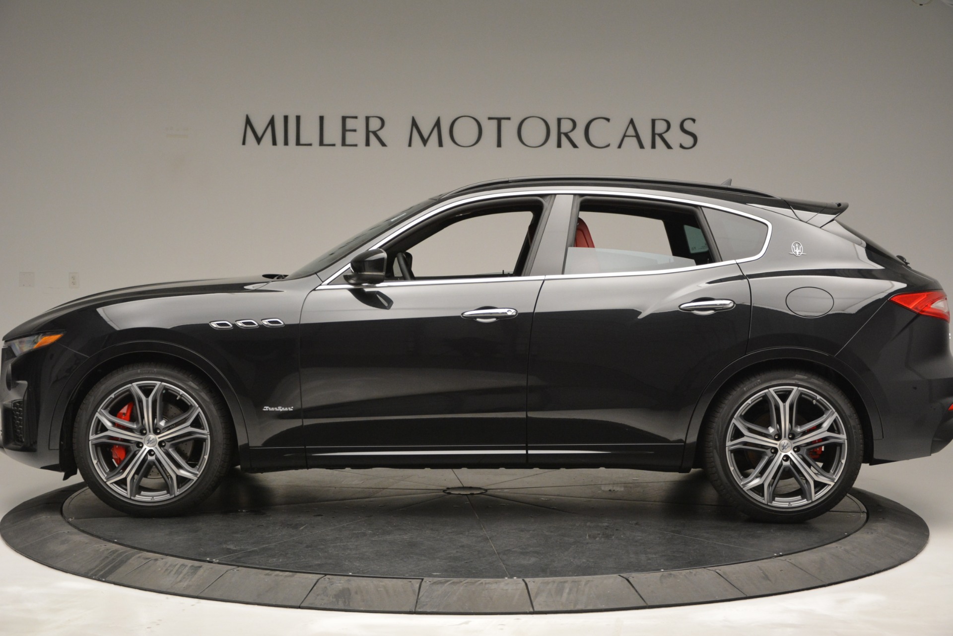 New-2019-Maserati-Levante-S-Q4-GranSport