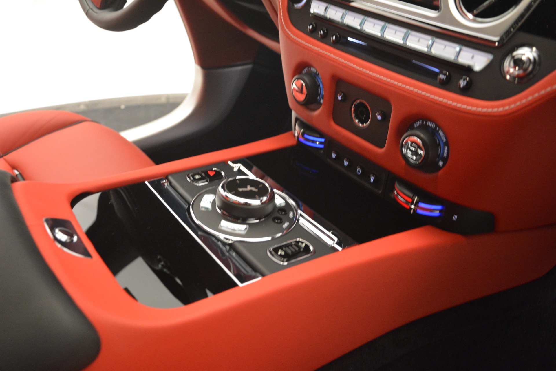 New-2019-Rolls-Royce-Wraith