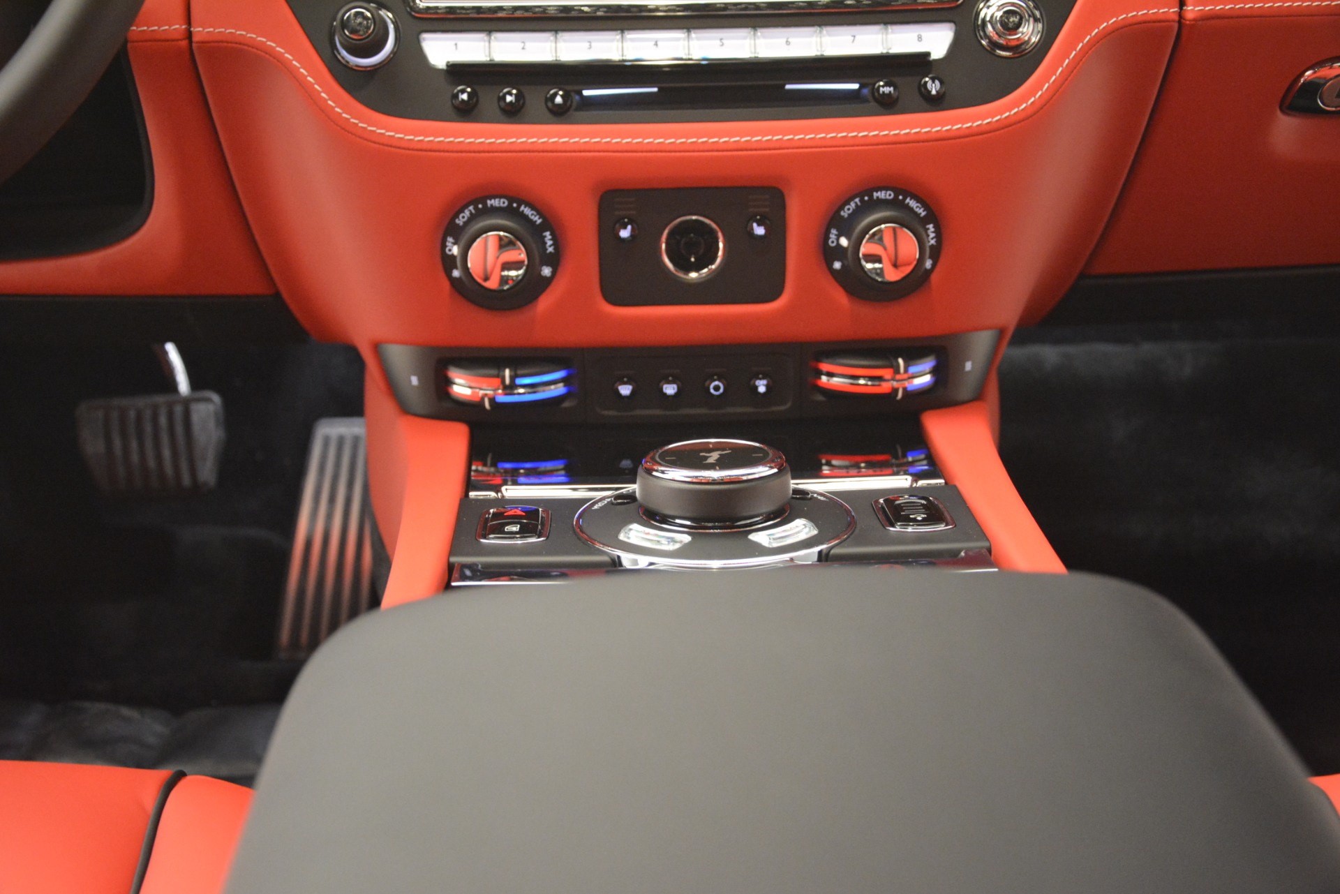 New-2019-Rolls-Royce-Wraith