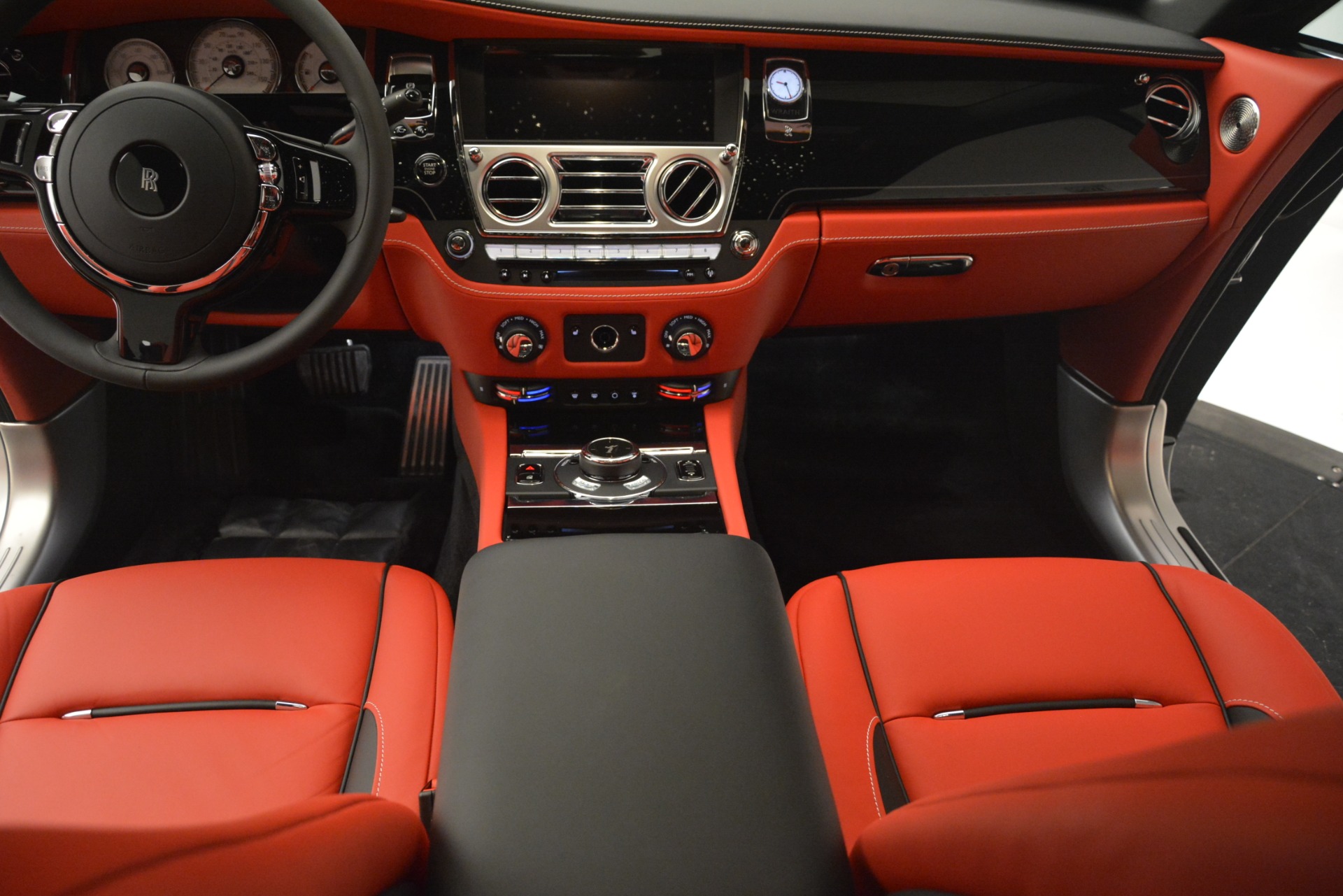 New-2019-Rolls-Royce-Wraith