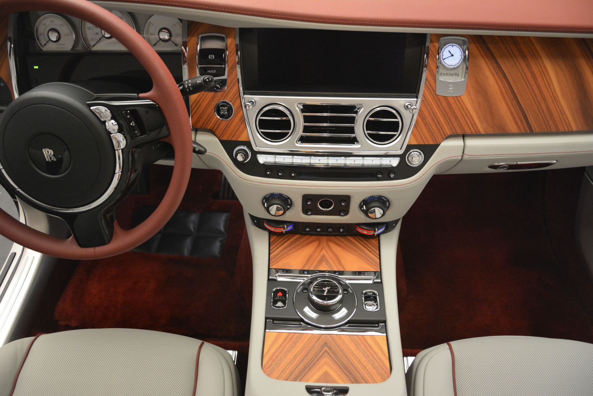 New-2019-Rolls-Royce-Dawn