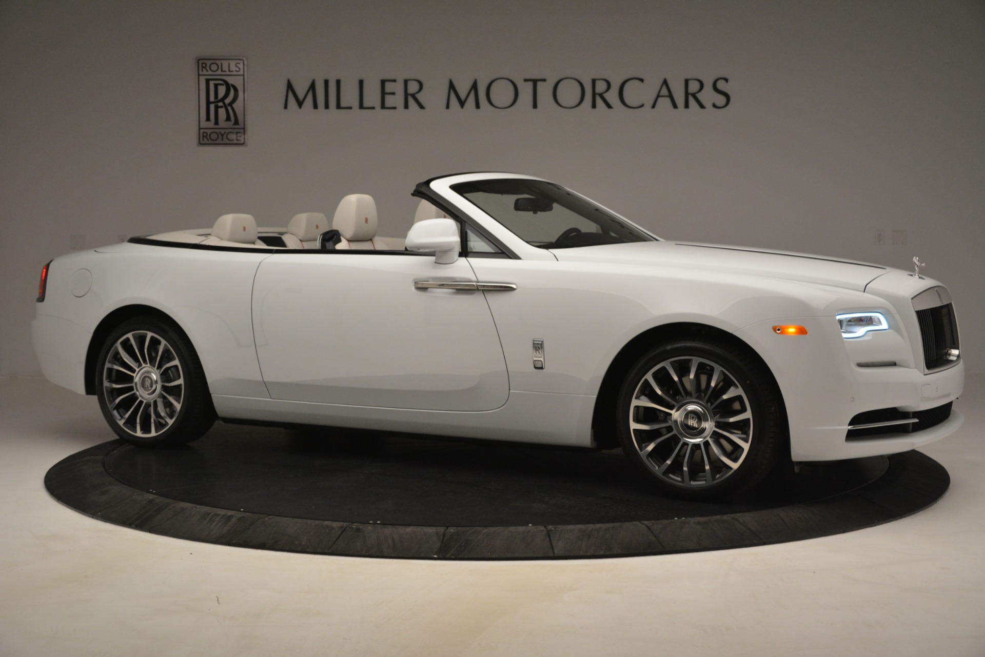 Used-2019-Rolls-Royce-Dawn