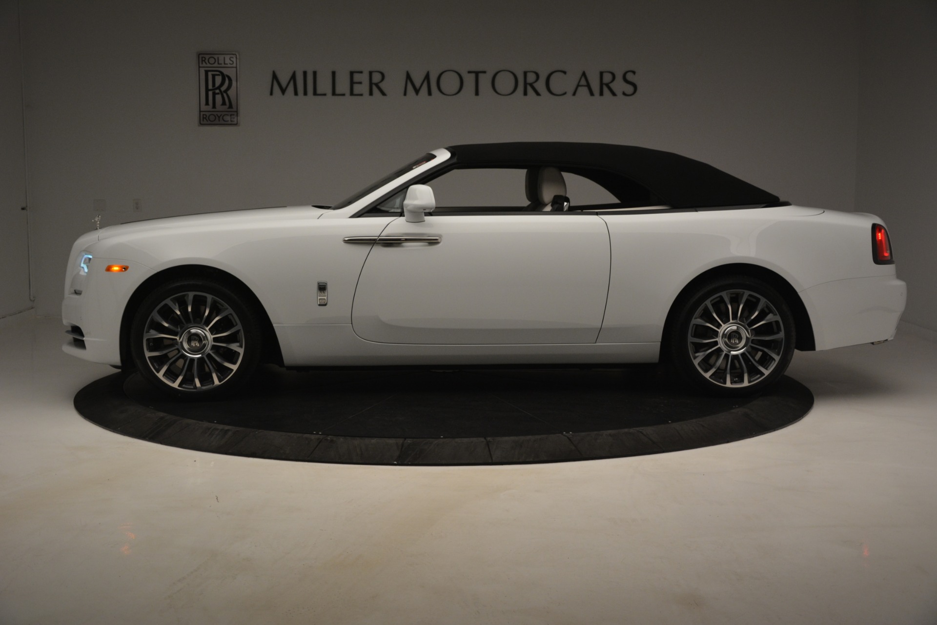 Used-2019-Rolls-Royce-Dawn