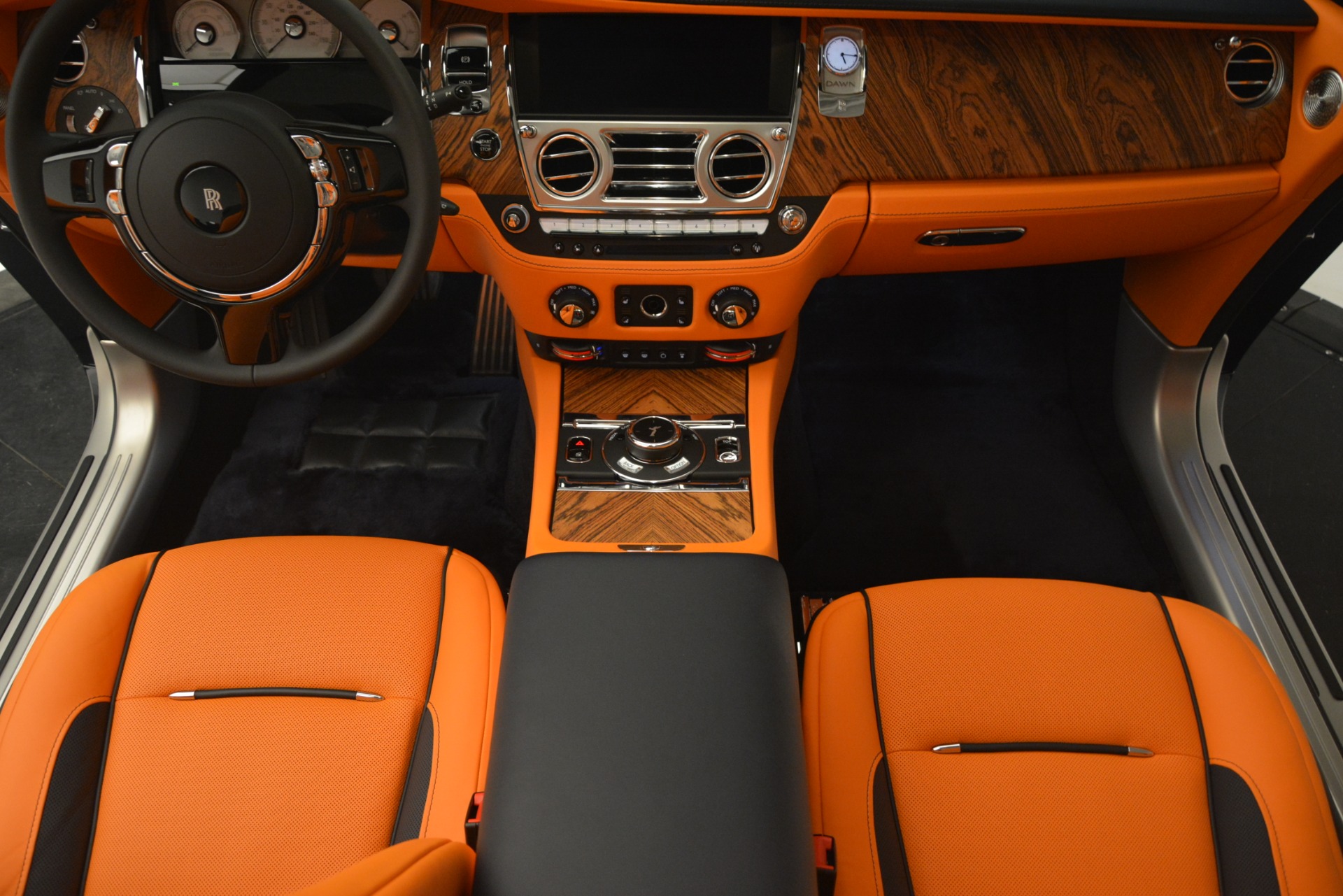 New-2019-Rolls-Royce-Dawn