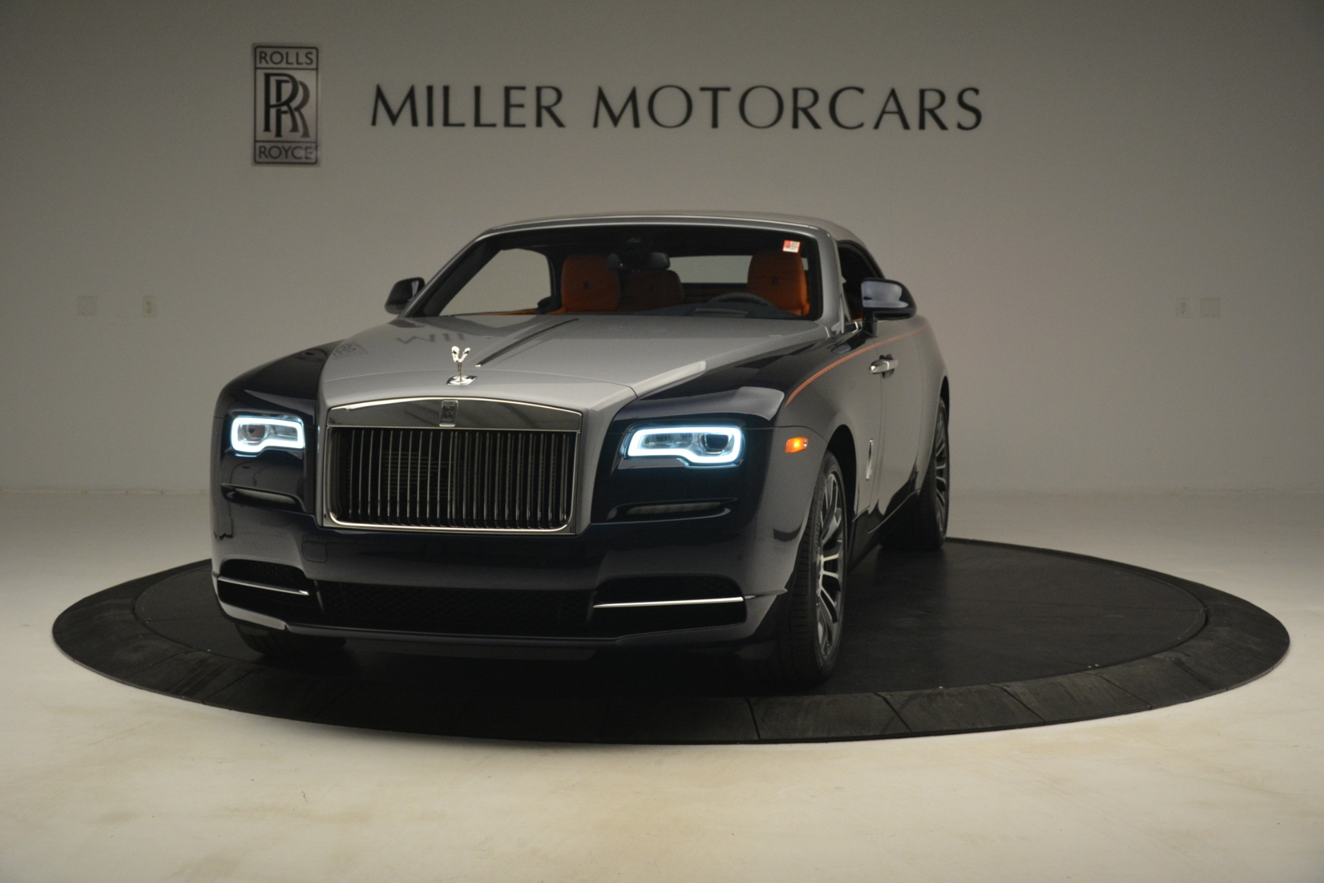 New-2019-Rolls-Royce-Dawn