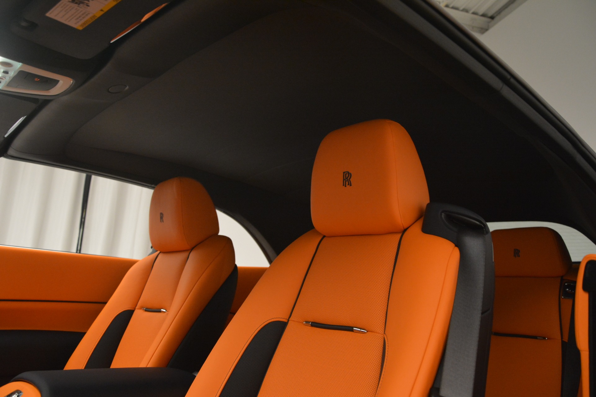 New-2019-Rolls-Royce-Dawn