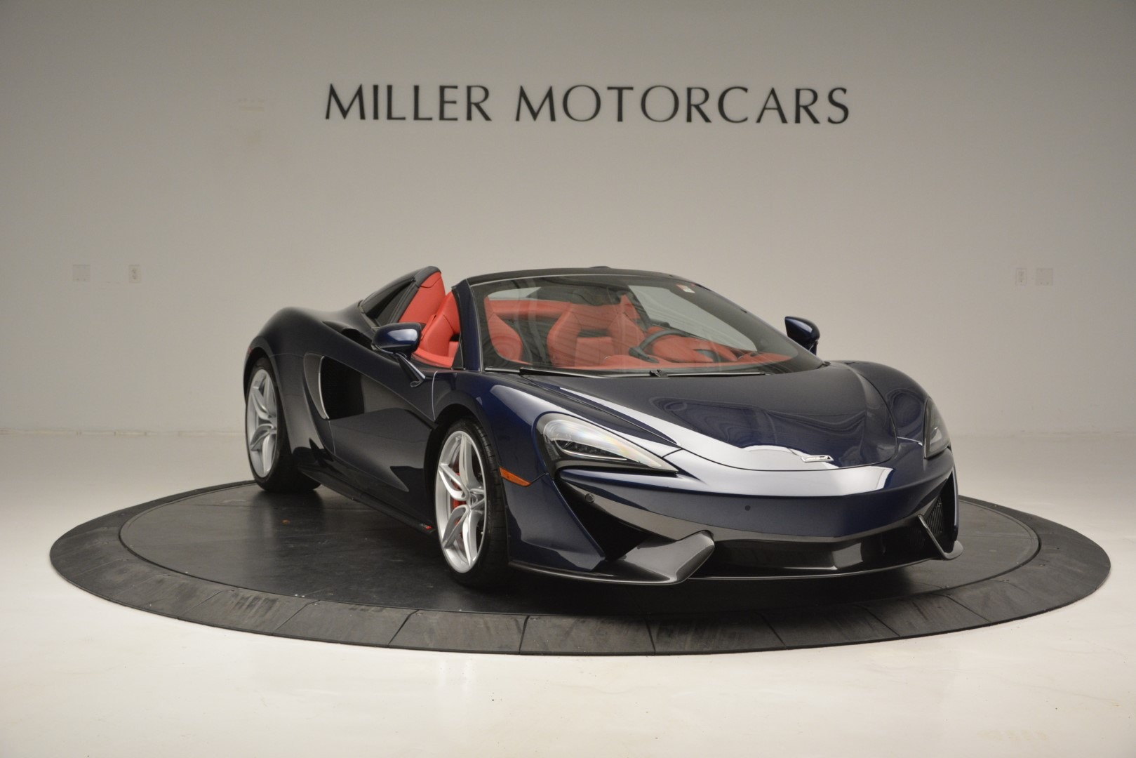 Used-2019-McLaren-570S-Spider
