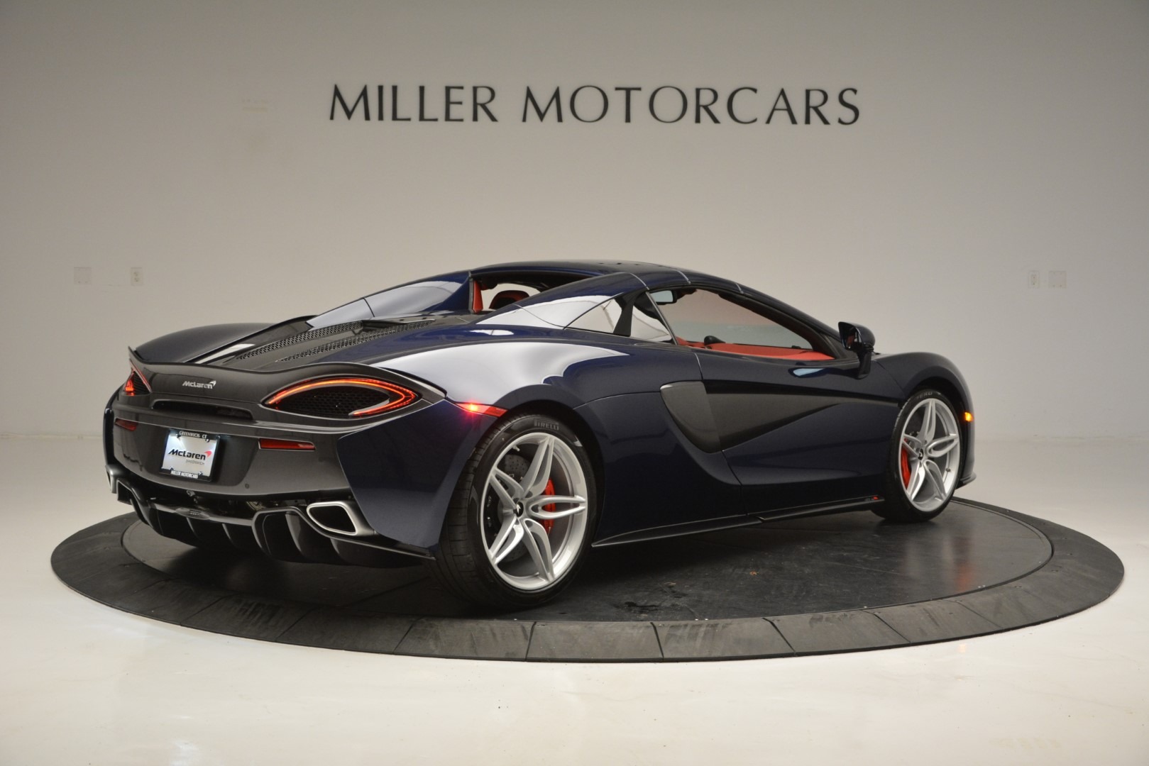 Used-2019-McLaren-570S-Spider