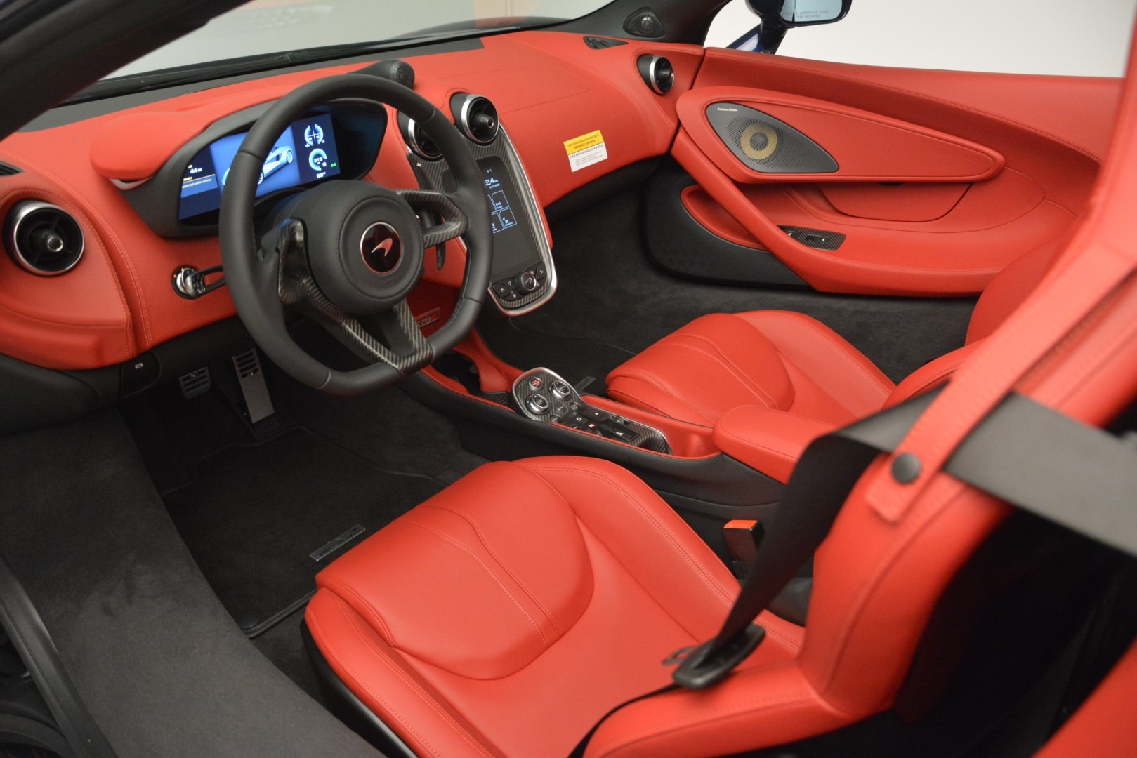 Used-2019-McLaren-570S-Spider