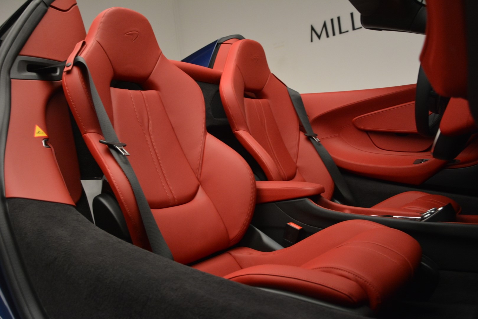 Used-2019-McLaren-570S-Spider