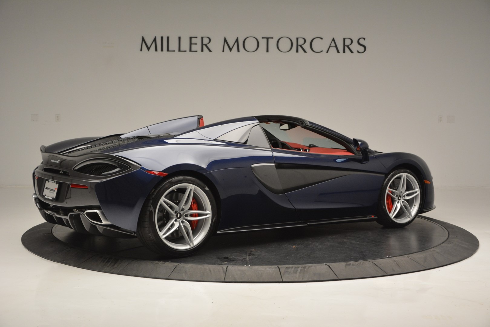 Used-2019-McLaren-570S-Spider
