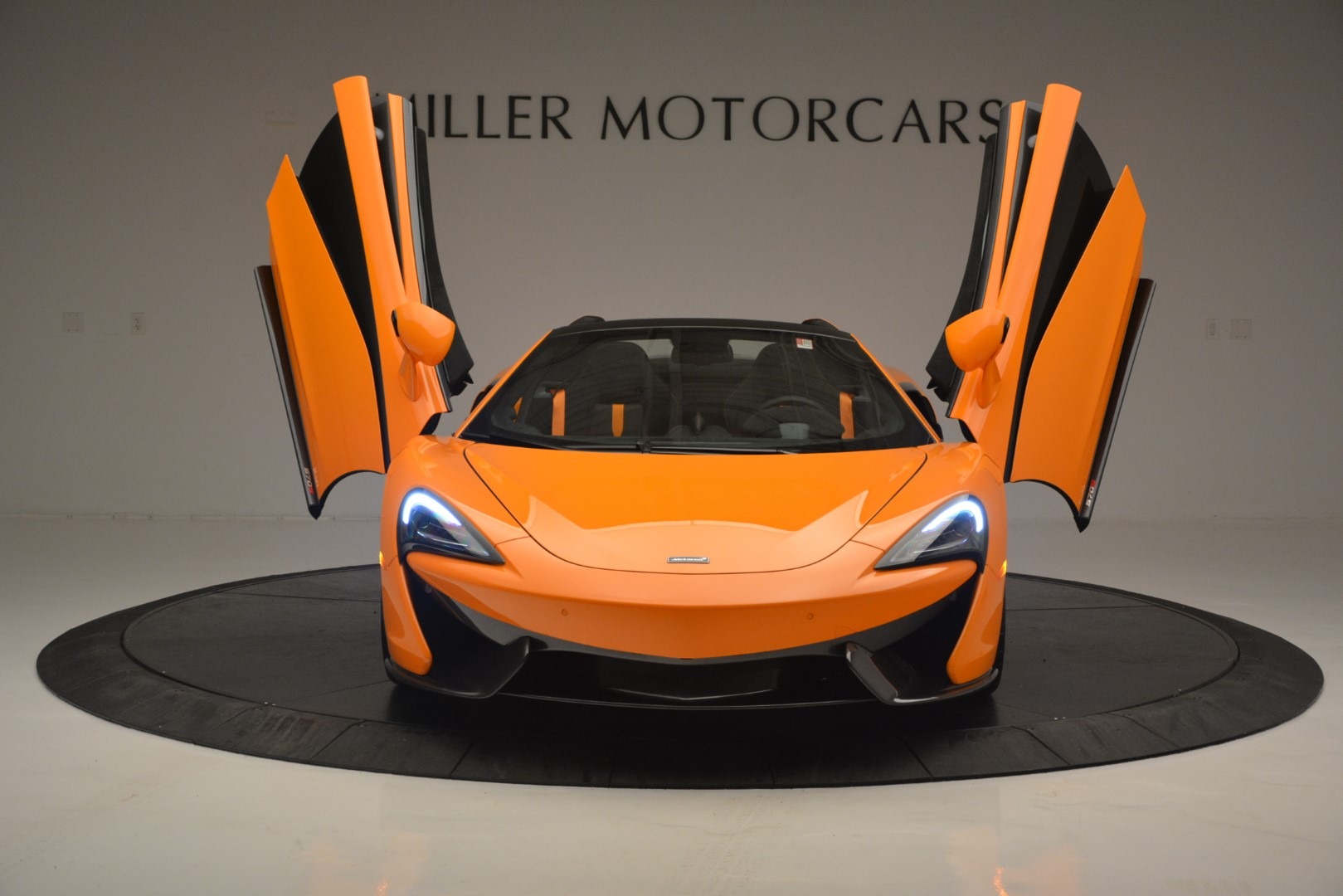 Used-2019-McLaren-570S-Spider