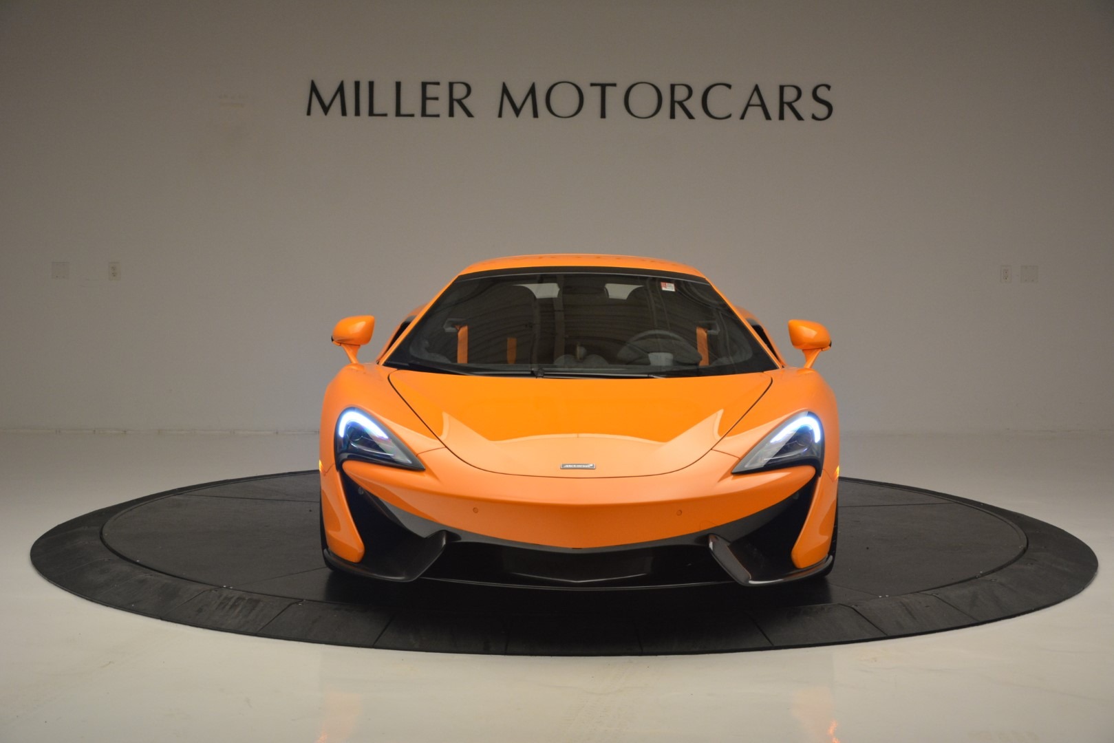 Used-2019-McLaren-570S-Spider