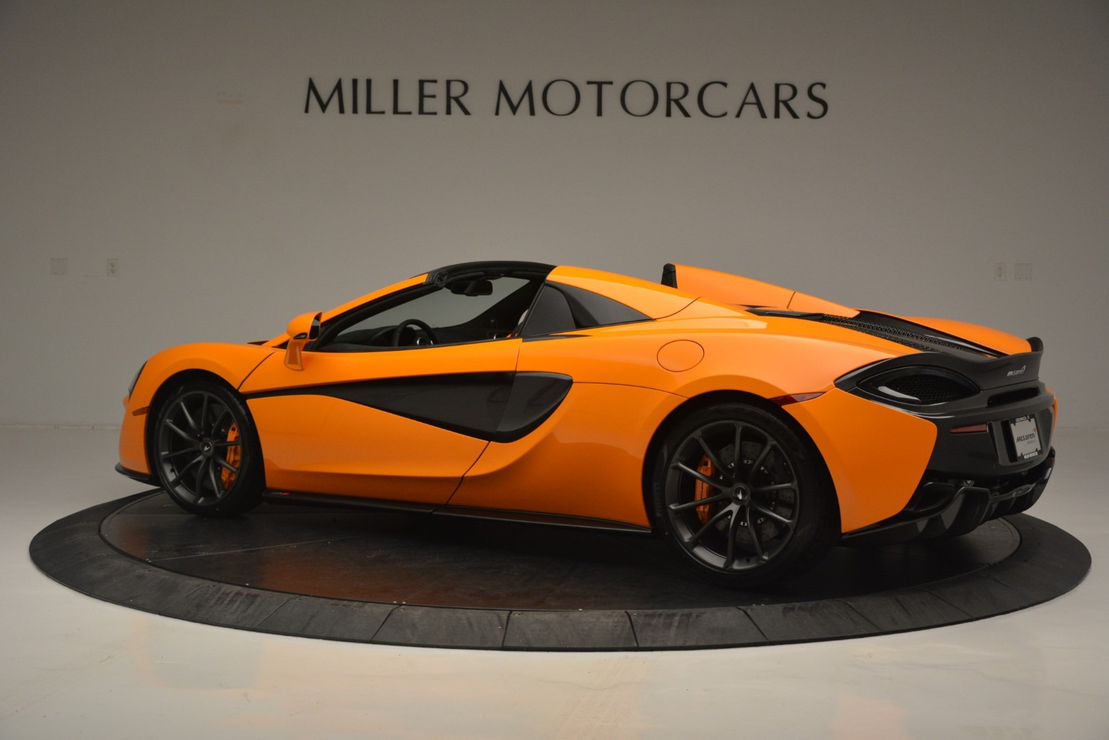 Used-2019-McLaren-570S-Spider