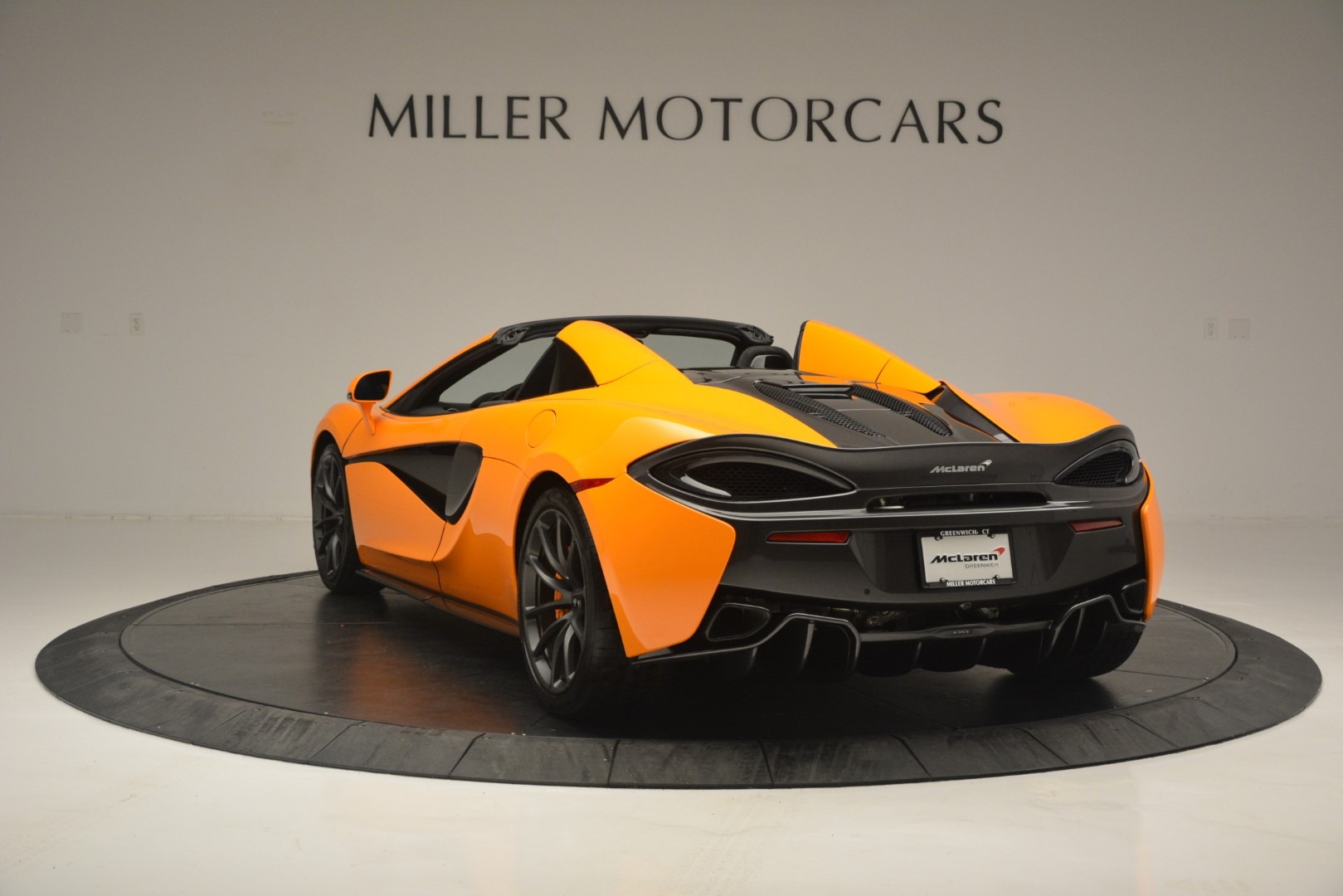 Used-2019-McLaren-570S-Spider