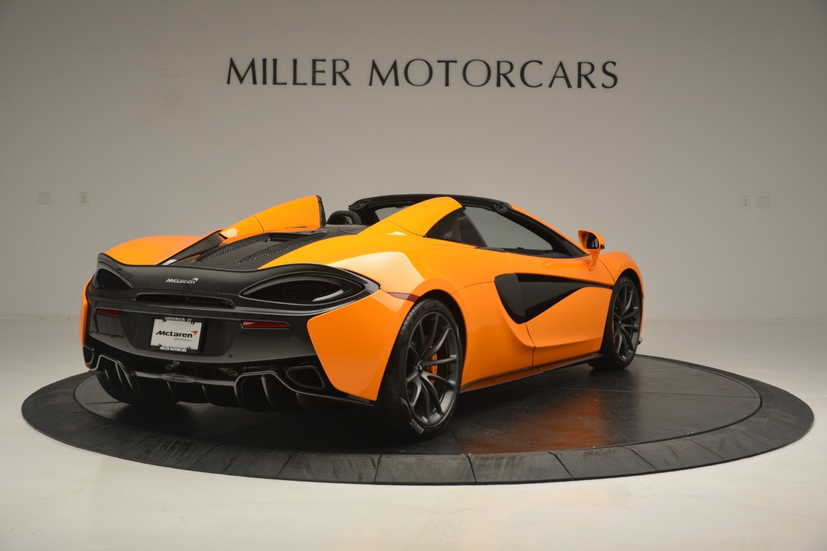 Used-2019-McLaren-570S-Spider