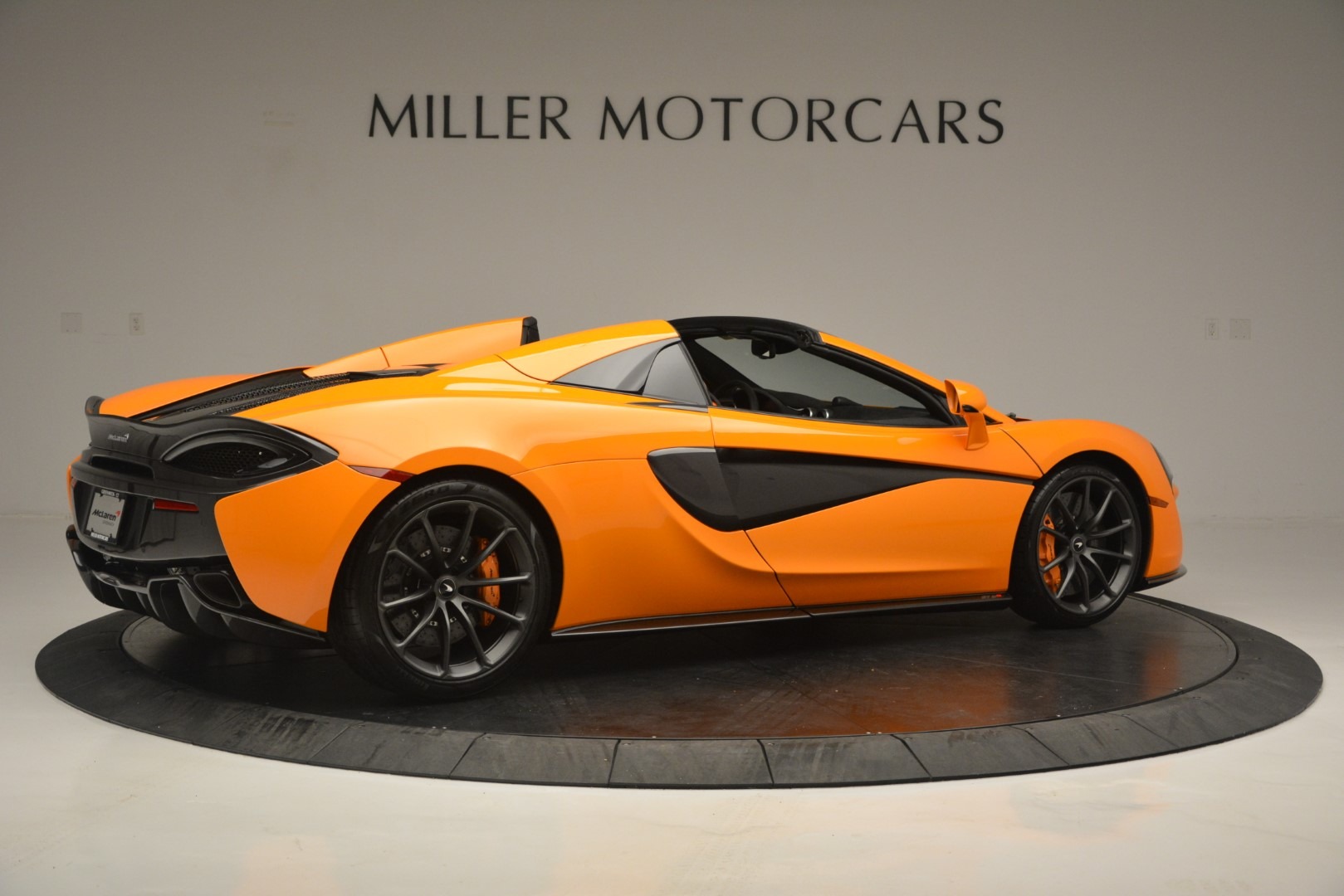 Used-2019-McLaren-570S-Spider
