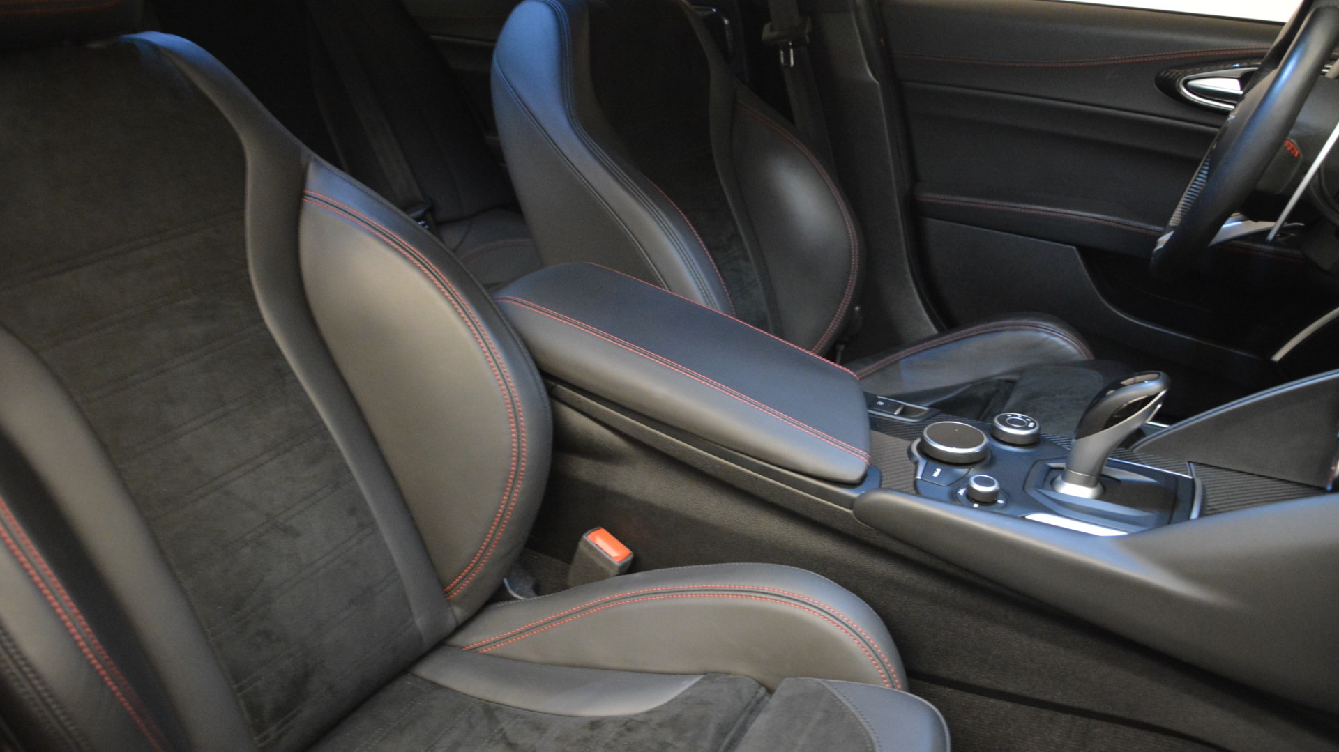 Used-2017-Alfa-Romeo-Giulia-Quadrifoglio