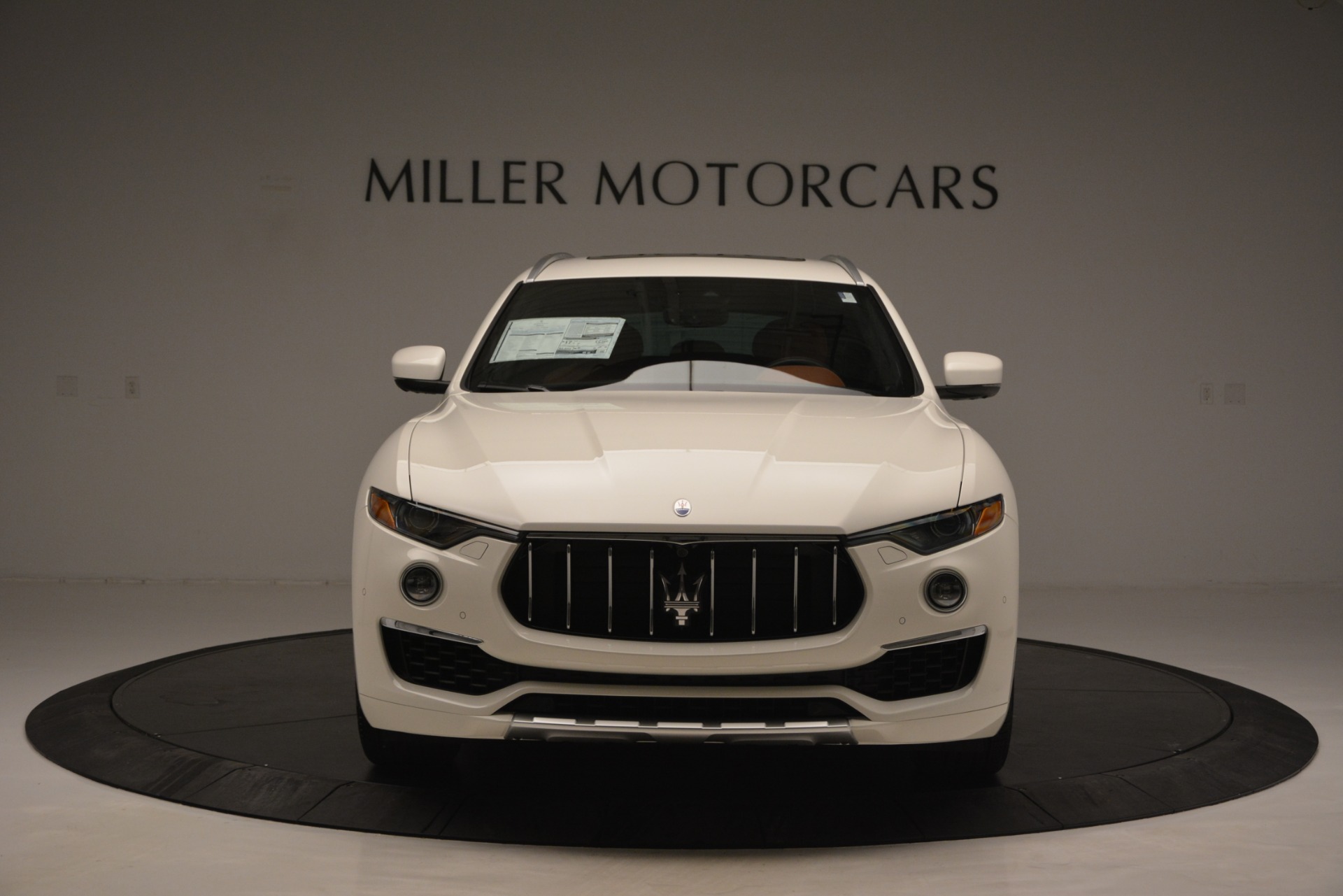 New-2019-Maserati-Levante-Q4-GranLusso