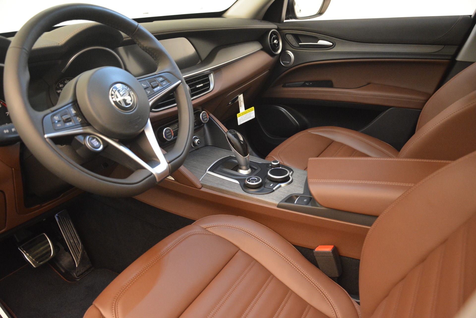 New-2019-Alfa-Romeo-Stelvio-Ti-Sport-Q4