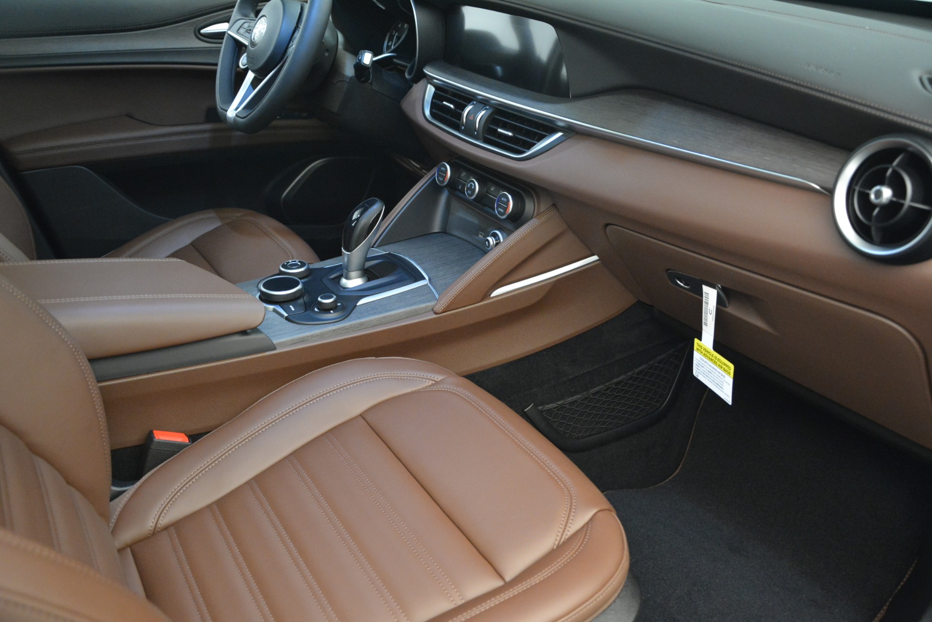 New-2019-Alfa-Romeo-Stelvio-Ti-Sport-Q4