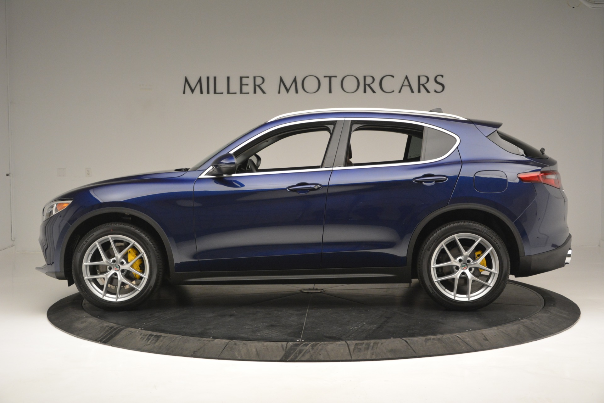New-2019-Alfa-Romeo-Stelvio-Ti-Sport-Q4