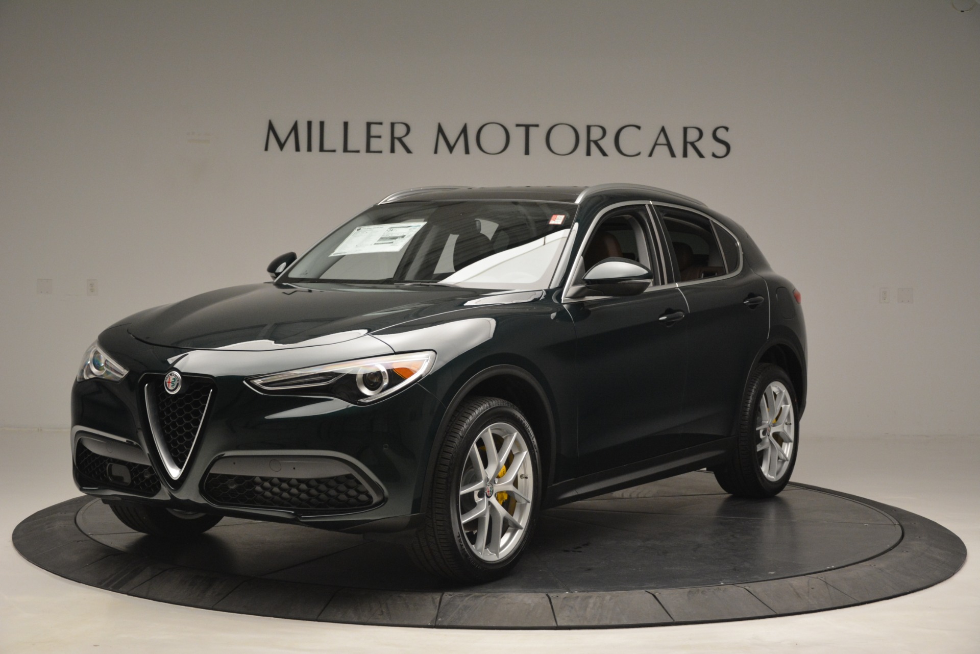New-2019-Alfa-Romeo-Stelvio-Q4